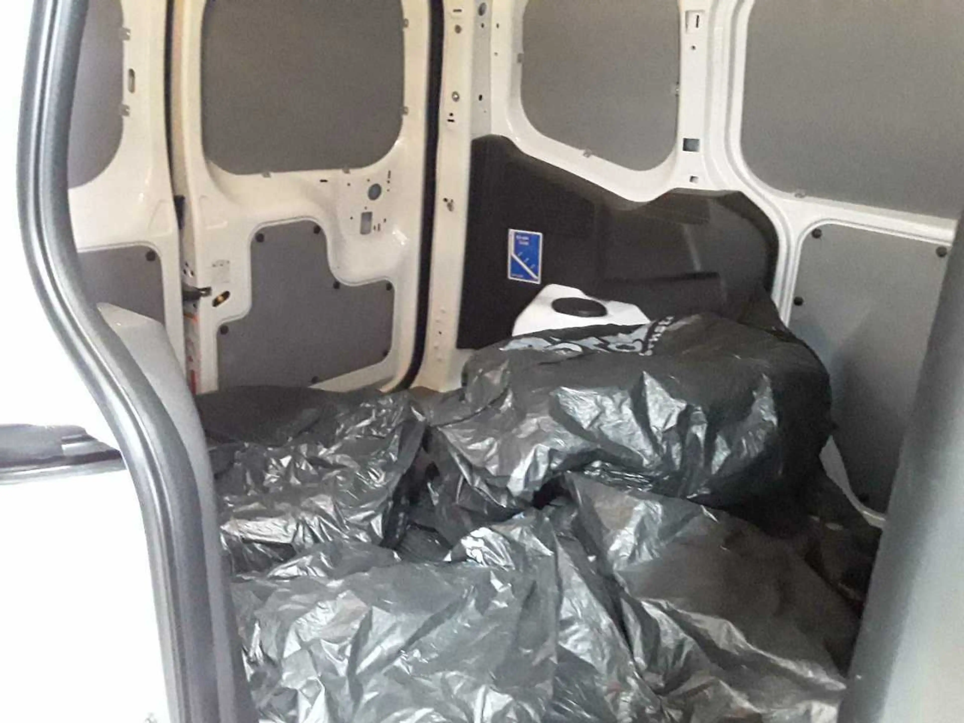Ford Transit Transit Courier Trend Navi WinterP. GRA — photo 14
