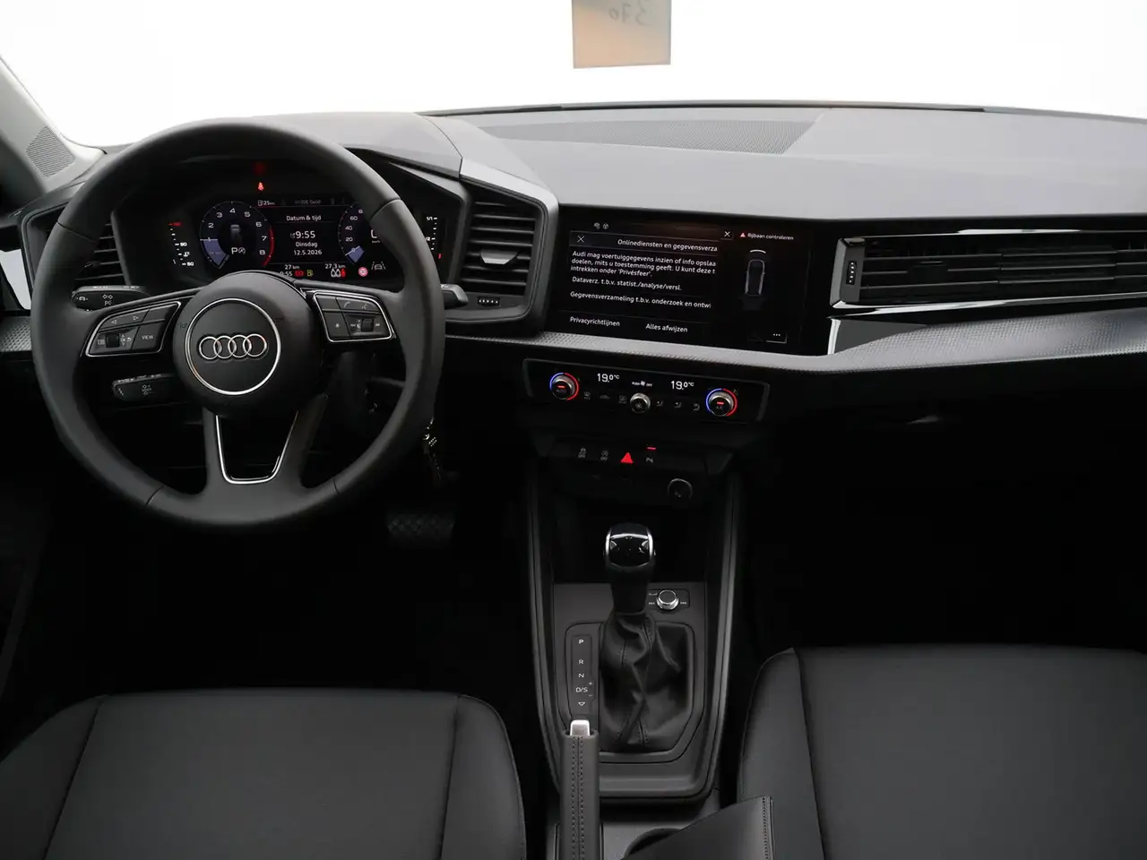 Audi A1 2026 — фото 10