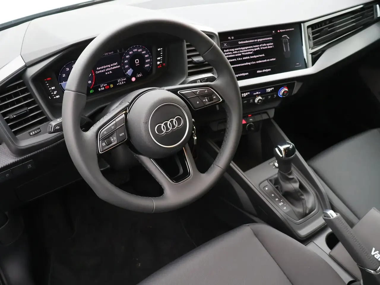 Audi A1 2026 — фото 14