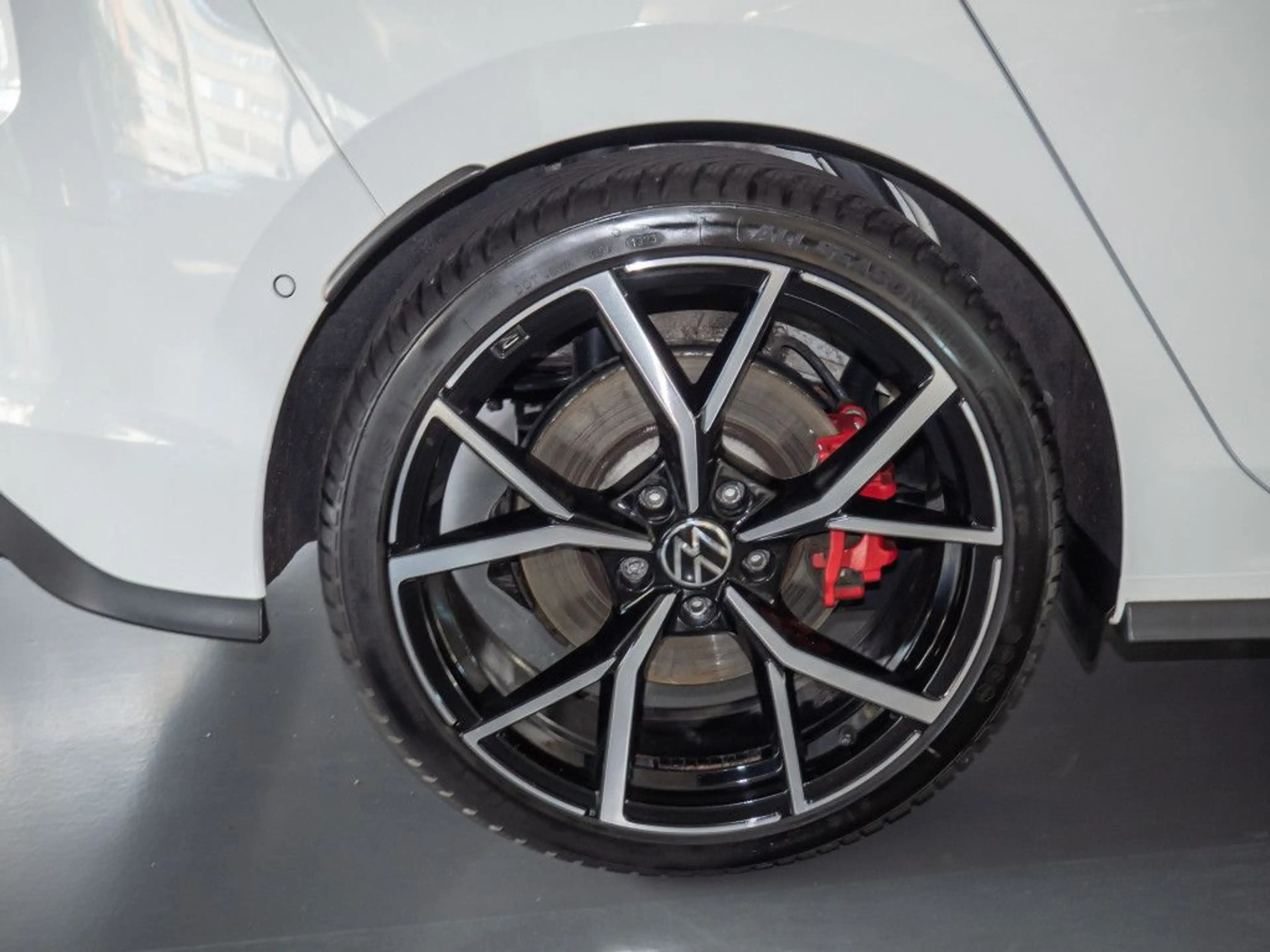 Volkswagen Golf GTI Golf VIII GTI 2.0 TSI Pano Navi-Pro Kamera ACC — photo 6