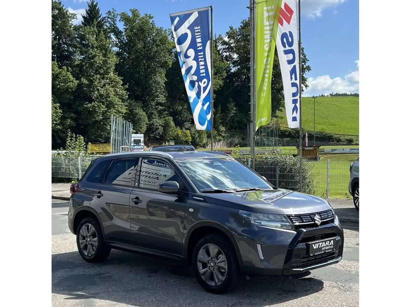 Suzuki Vitara shine Allradantrieb Grau - 2
