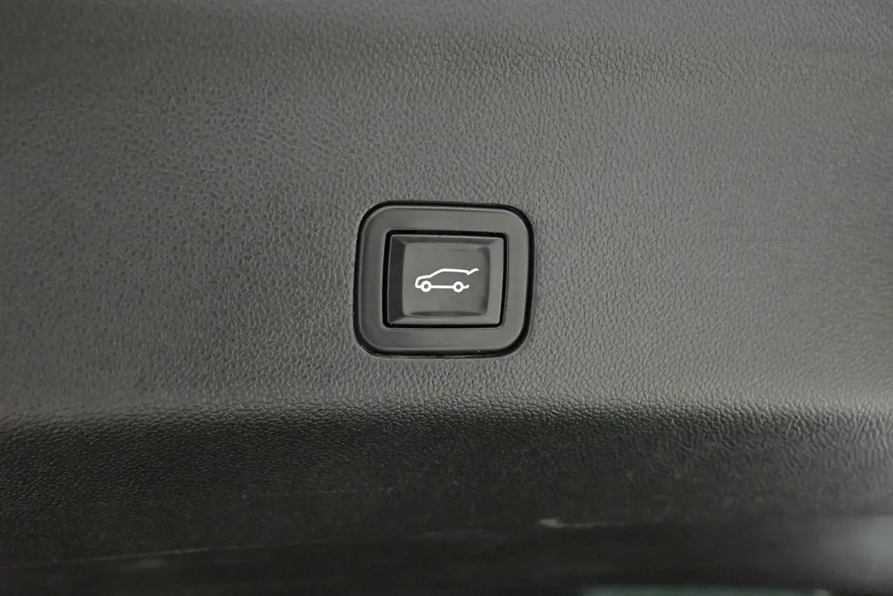 Chevrolet Suburban fotografie Chevrolet Suburban
