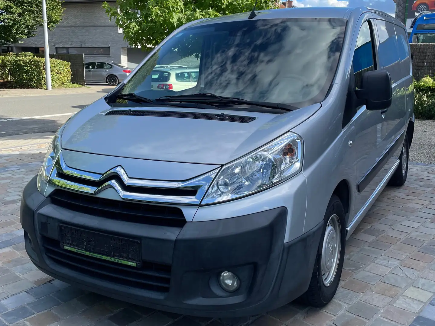 Citroen Jumpy Jumpy 29 L2H1 FAP Plateado - 2
