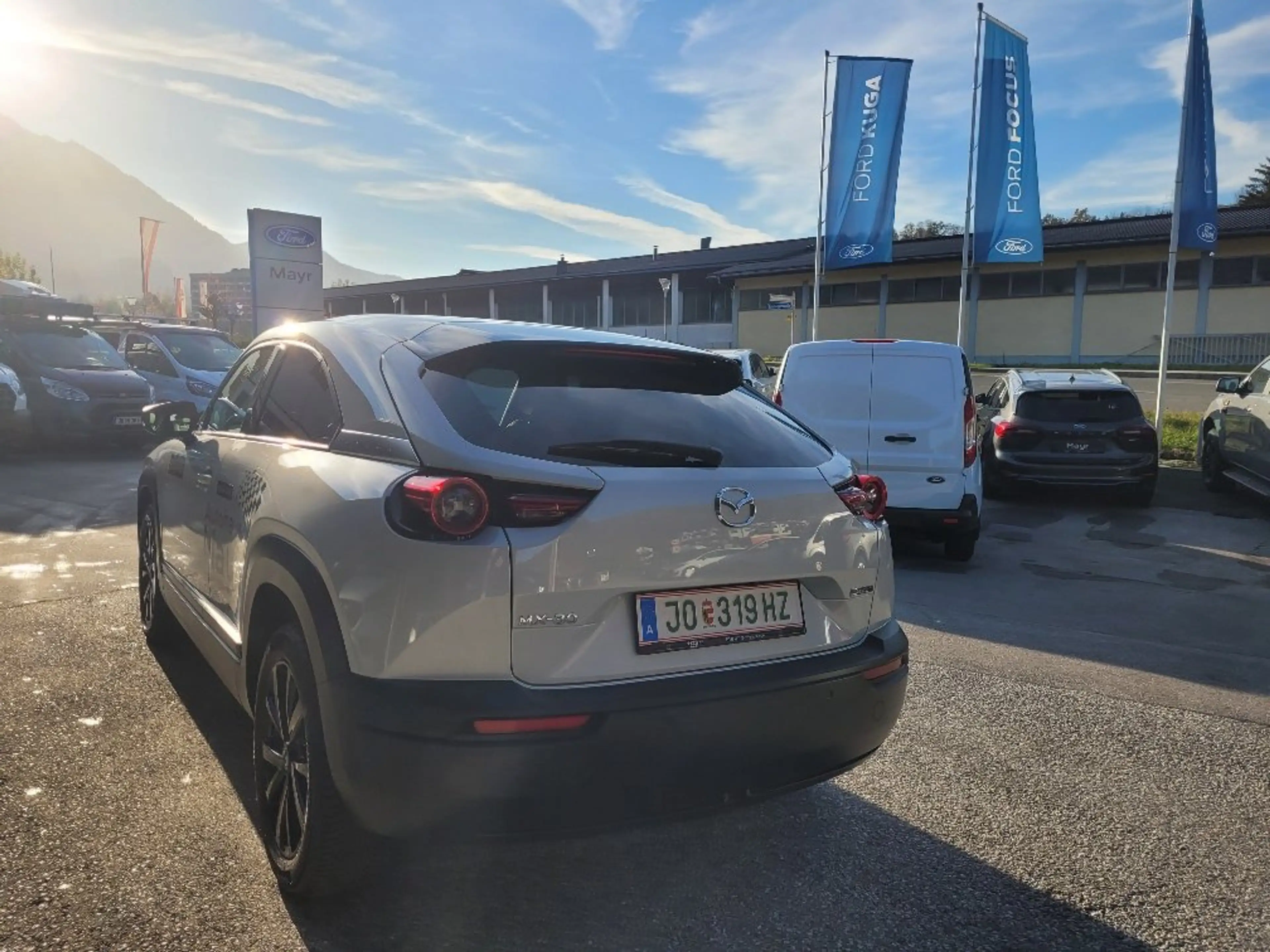 Mazda MX-30 35,5kWh GTE+ Premium Modern/Tech — photo 4
