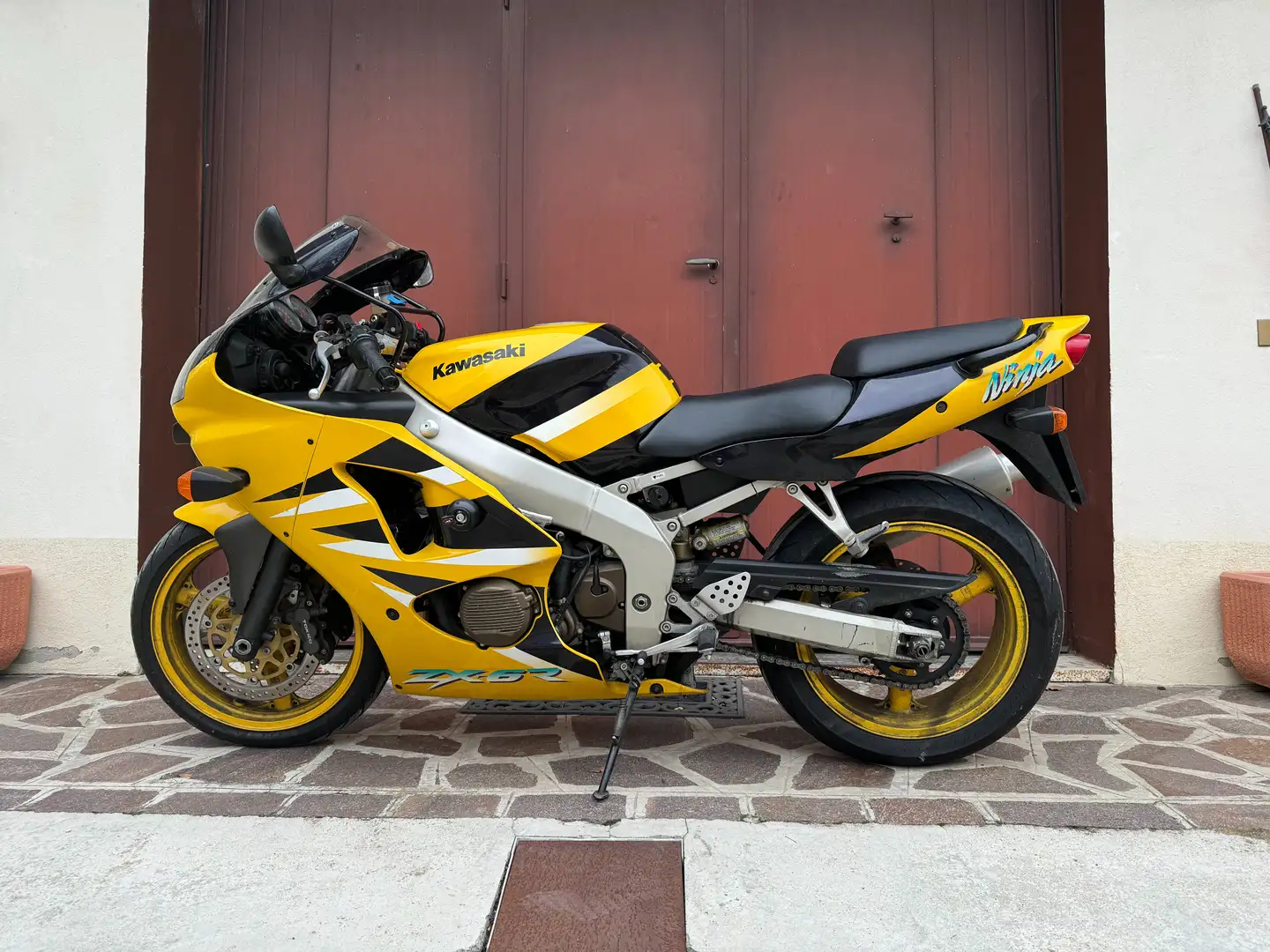 Kawasaki Ninja ZX-6R J 11A Giallo - 2