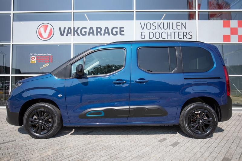 Citroen Berlingo Ë-Berlingo Shine 50 kWh 7 persoons — photo 3
