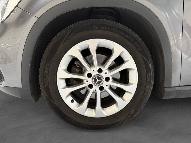 Mercedes-Benz GLA 180 GLA 180 Business Solution - GARANTIE 12 MOIS - TO panoramique — photo 15