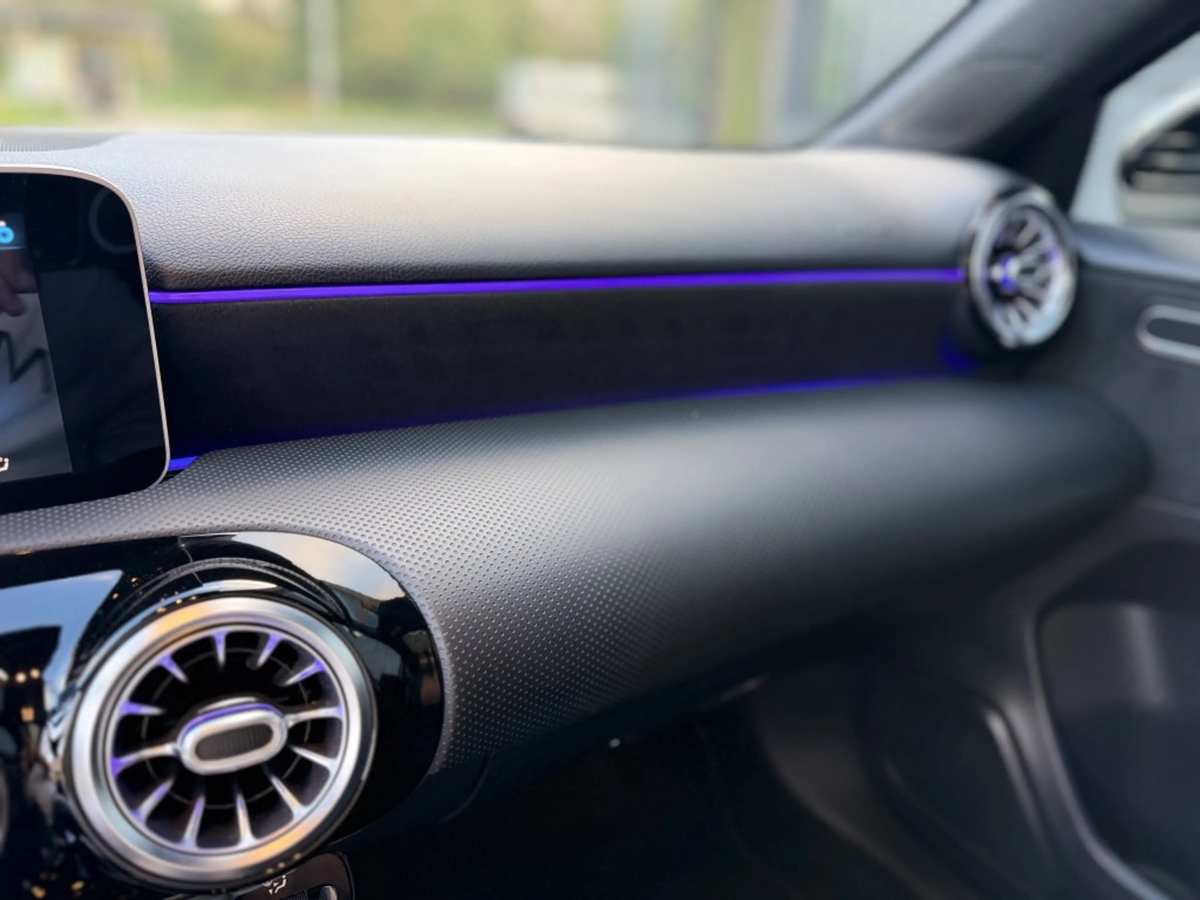 Mercedes-Benz A 250 AMG Pano*Clima*Ambient TOPSTAAT ✅ — photo 14