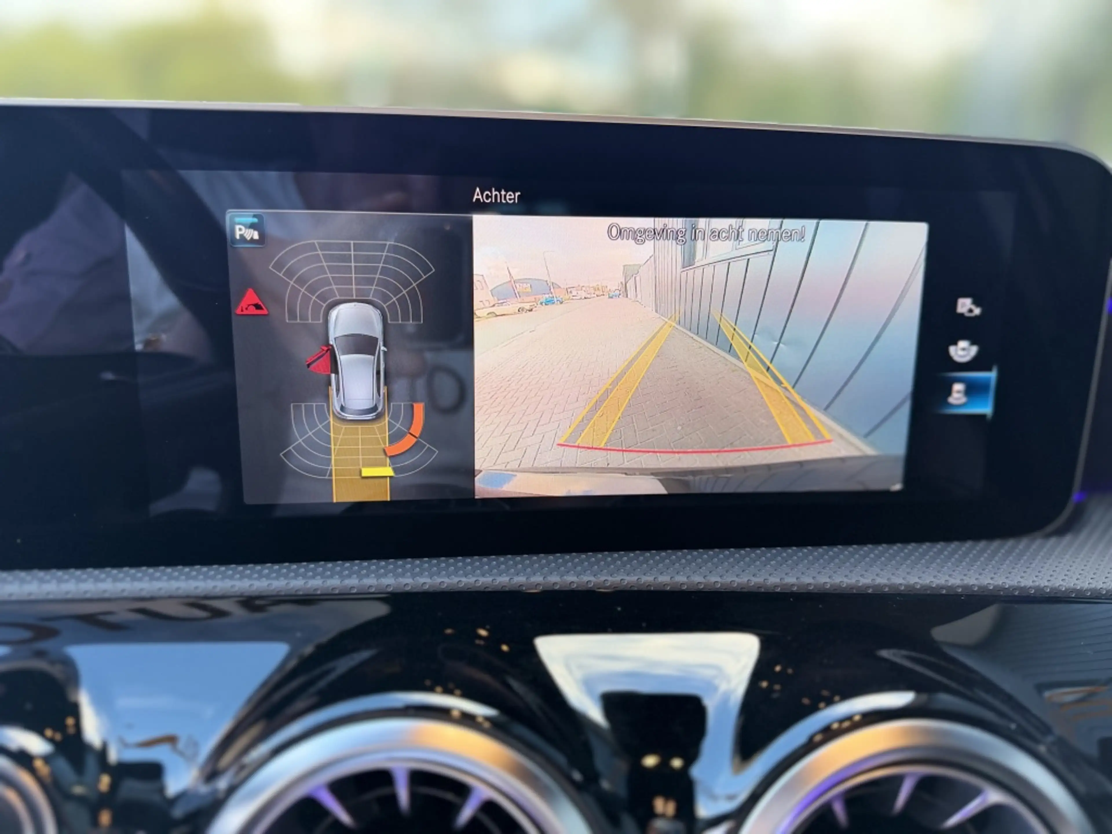 Mercedes-Benz A 250 AMG Pano*Clima*Ambient TOPSTAAT ✅ — photo 15