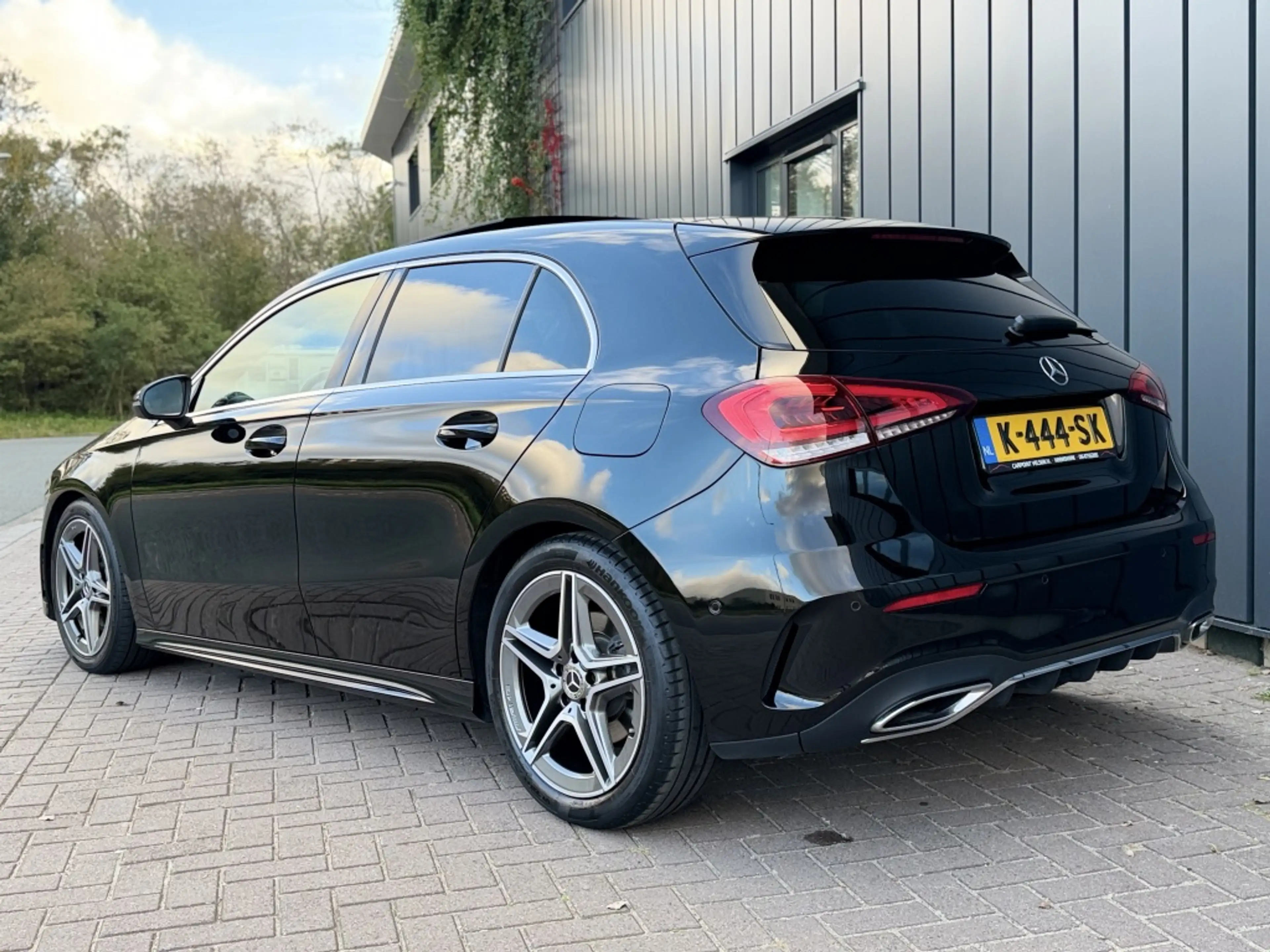 Mercedes-Benz A 250 AMG Pano*Clima*Ambient TOPSTAAT ✅ — photo 3