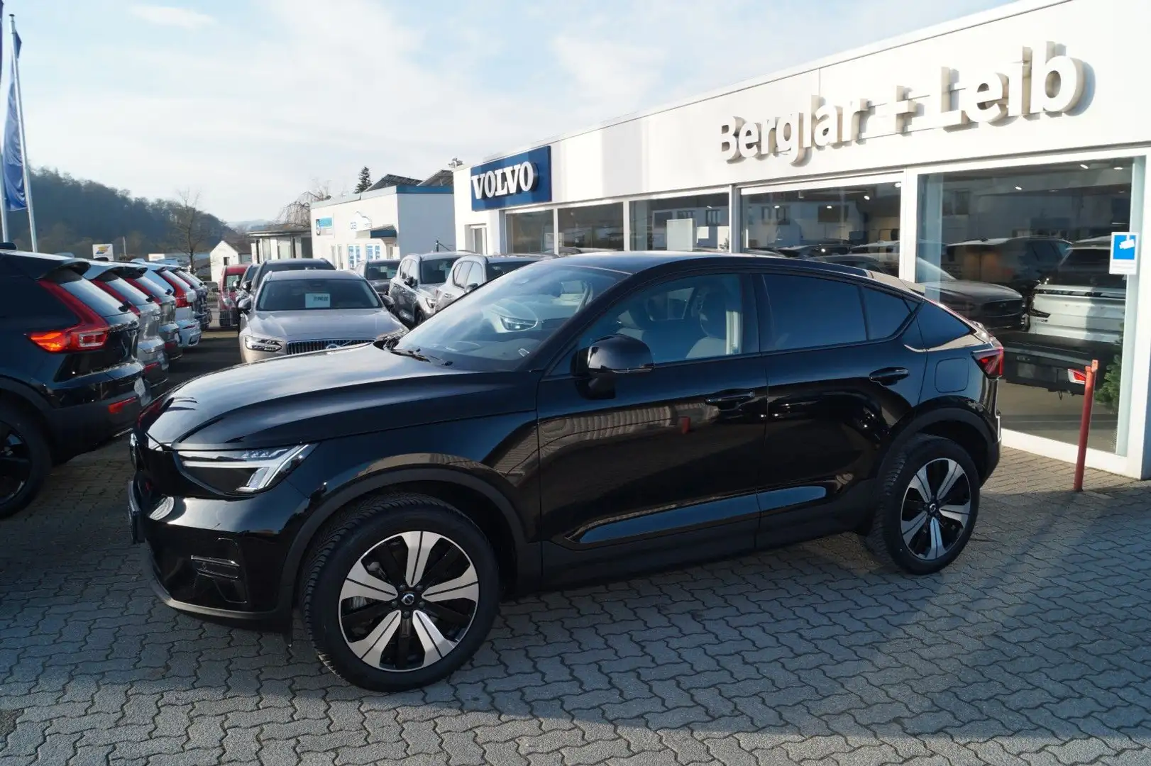 Volvo C40 Recharge Single 2WD Aut./Wärmepumpe/Panorama Schwarz - 2