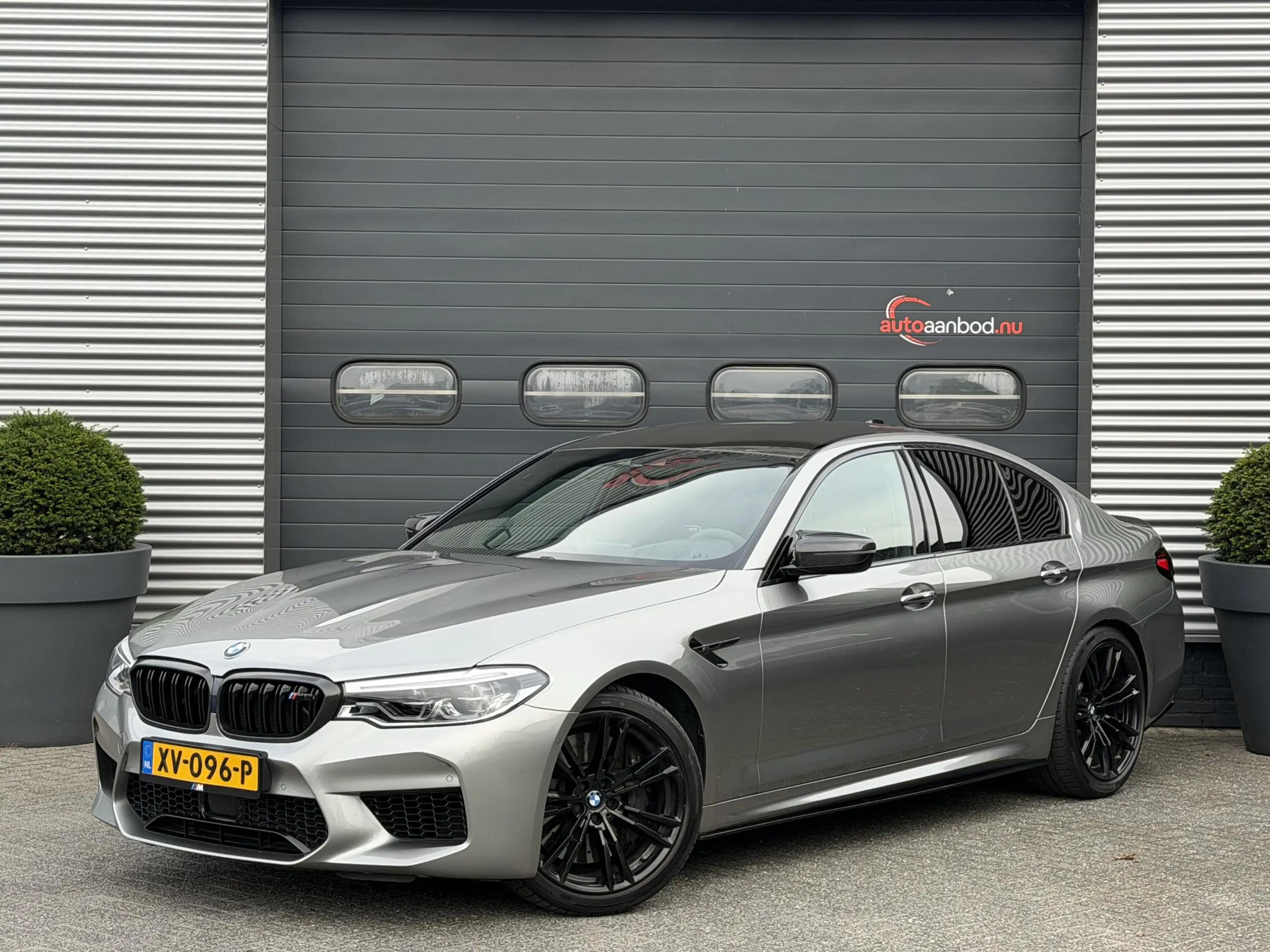 BMW M5 5-Serie | Carbon | Head-Up | Camera |  Softclose |
