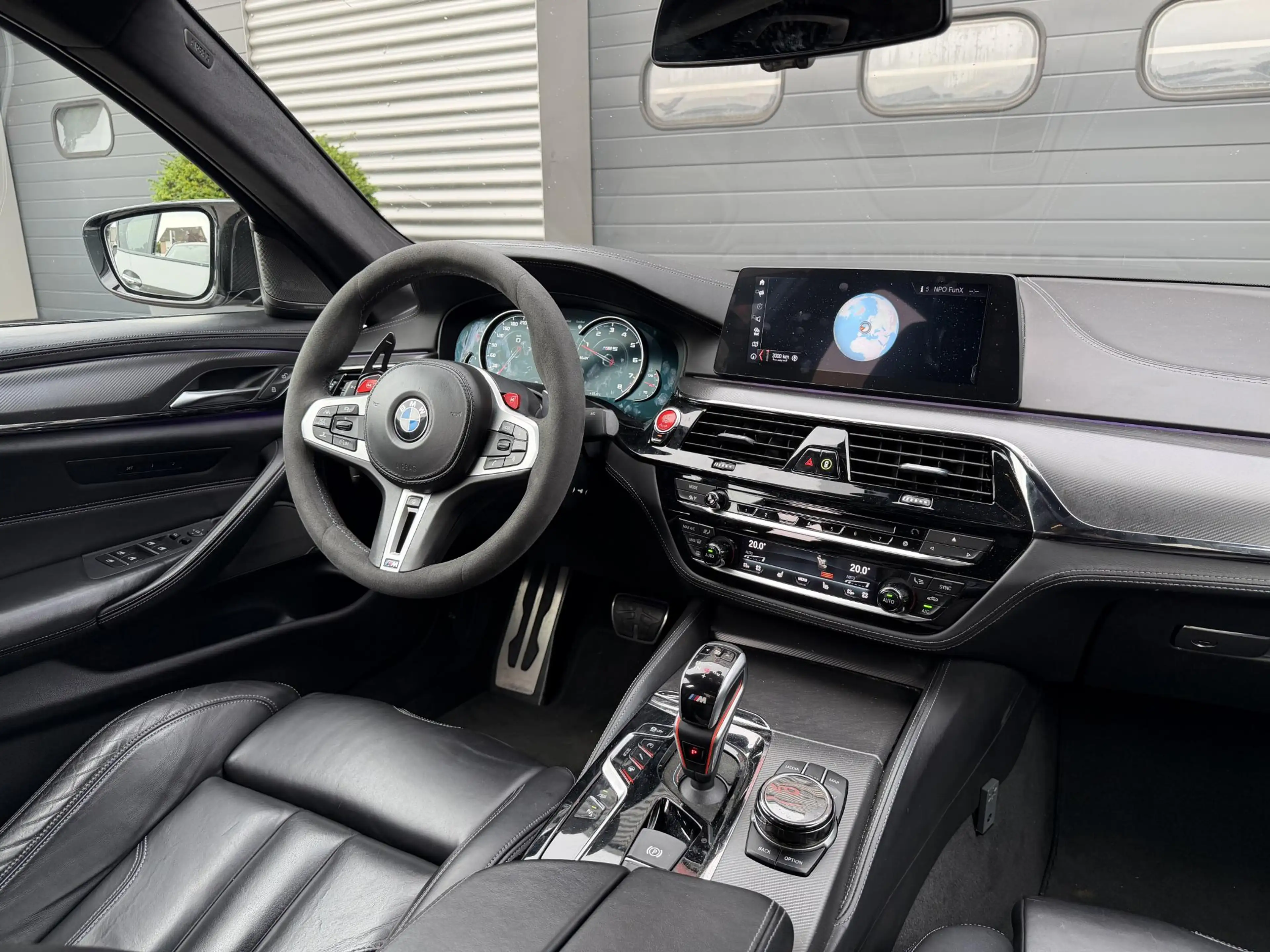 BMW M5 5-Serie | Carbon | Head-Up | Camera |  Softclose | — photo 3