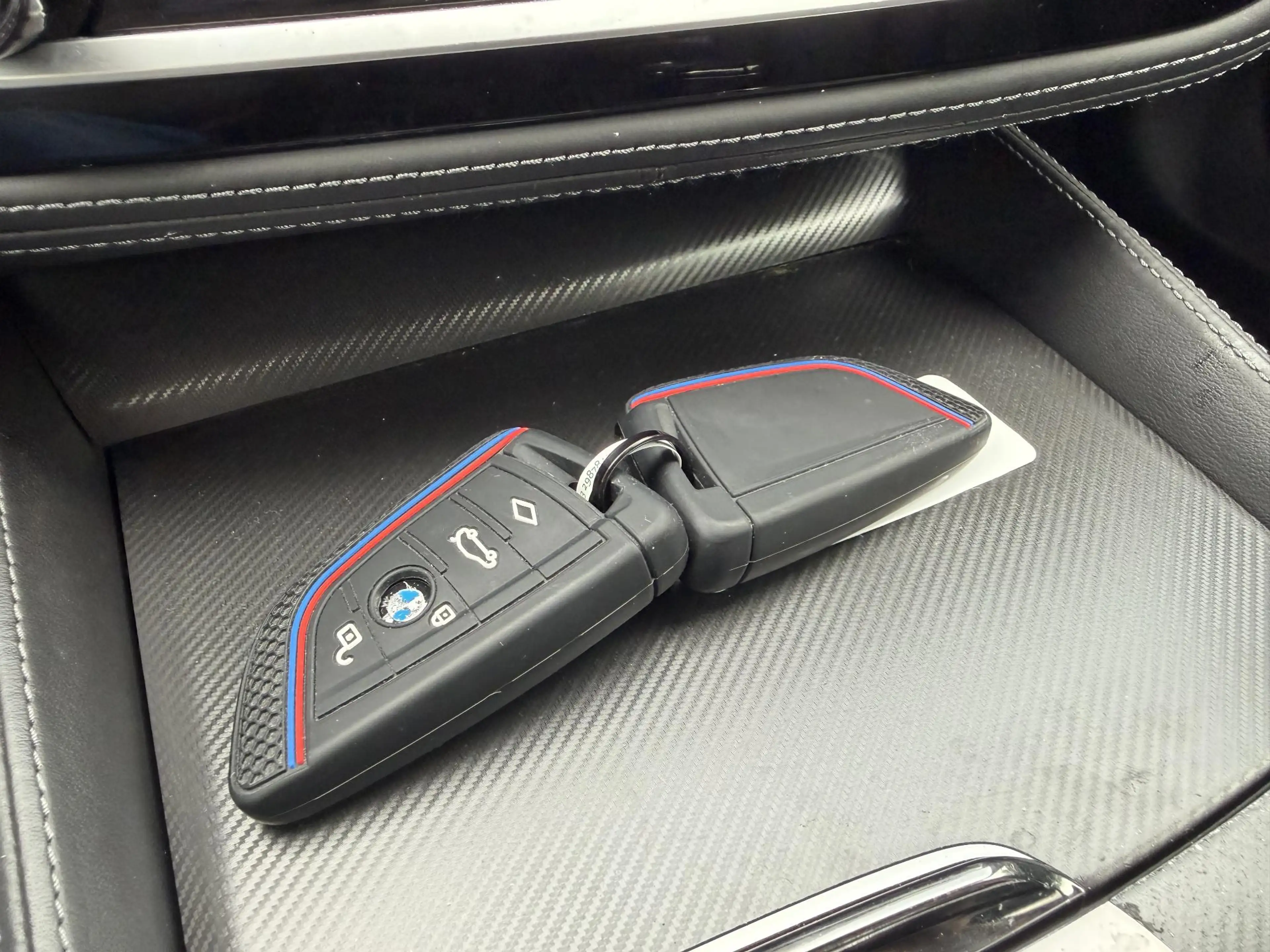 BMW M5 5-Serie | Carbon | Head-Up | Camera |  Softclose | — photo 37