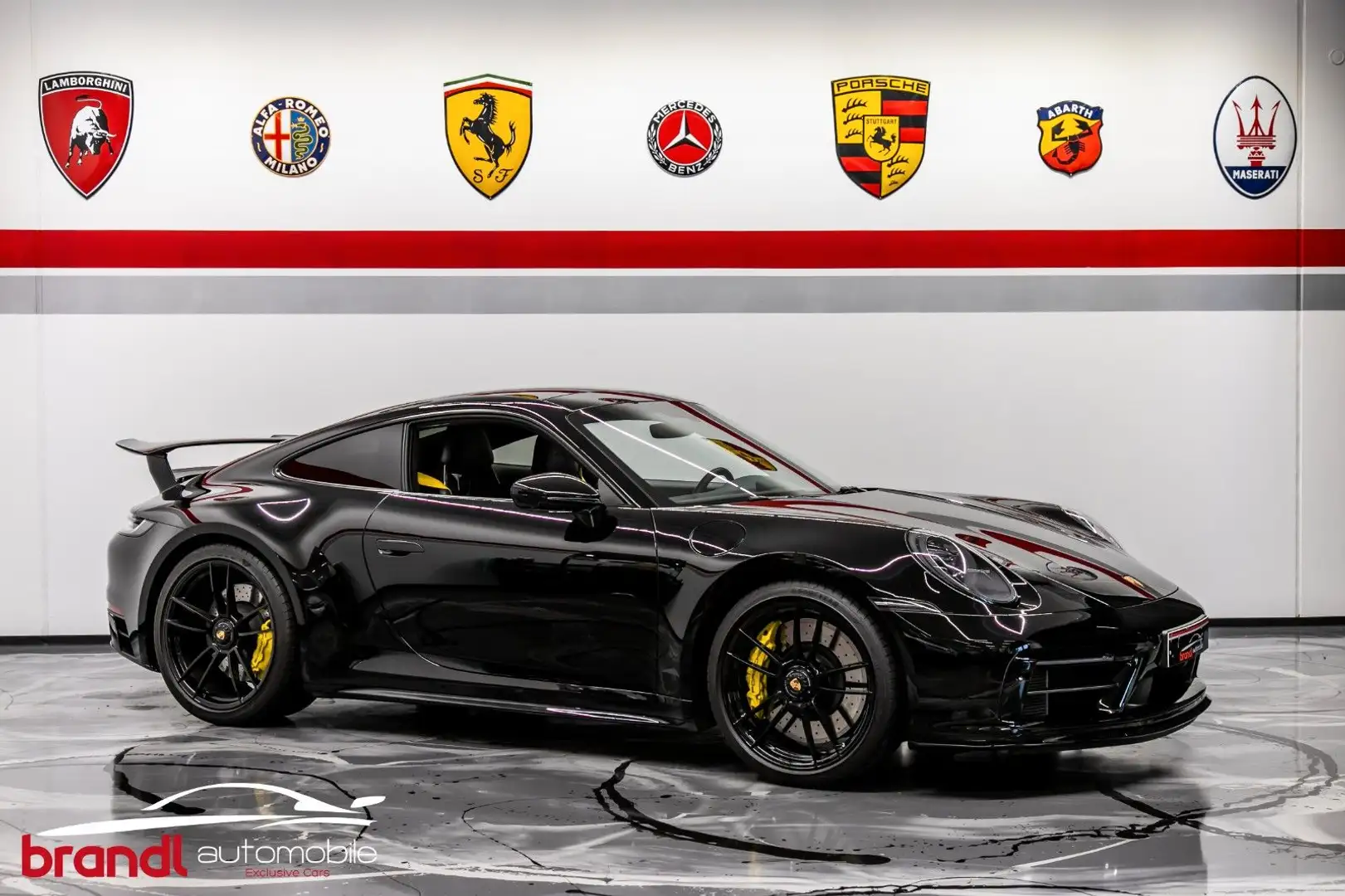 Porsche 992 Carrera GTS / Aero Kit / Schalensitz / DE Schwarz - 1