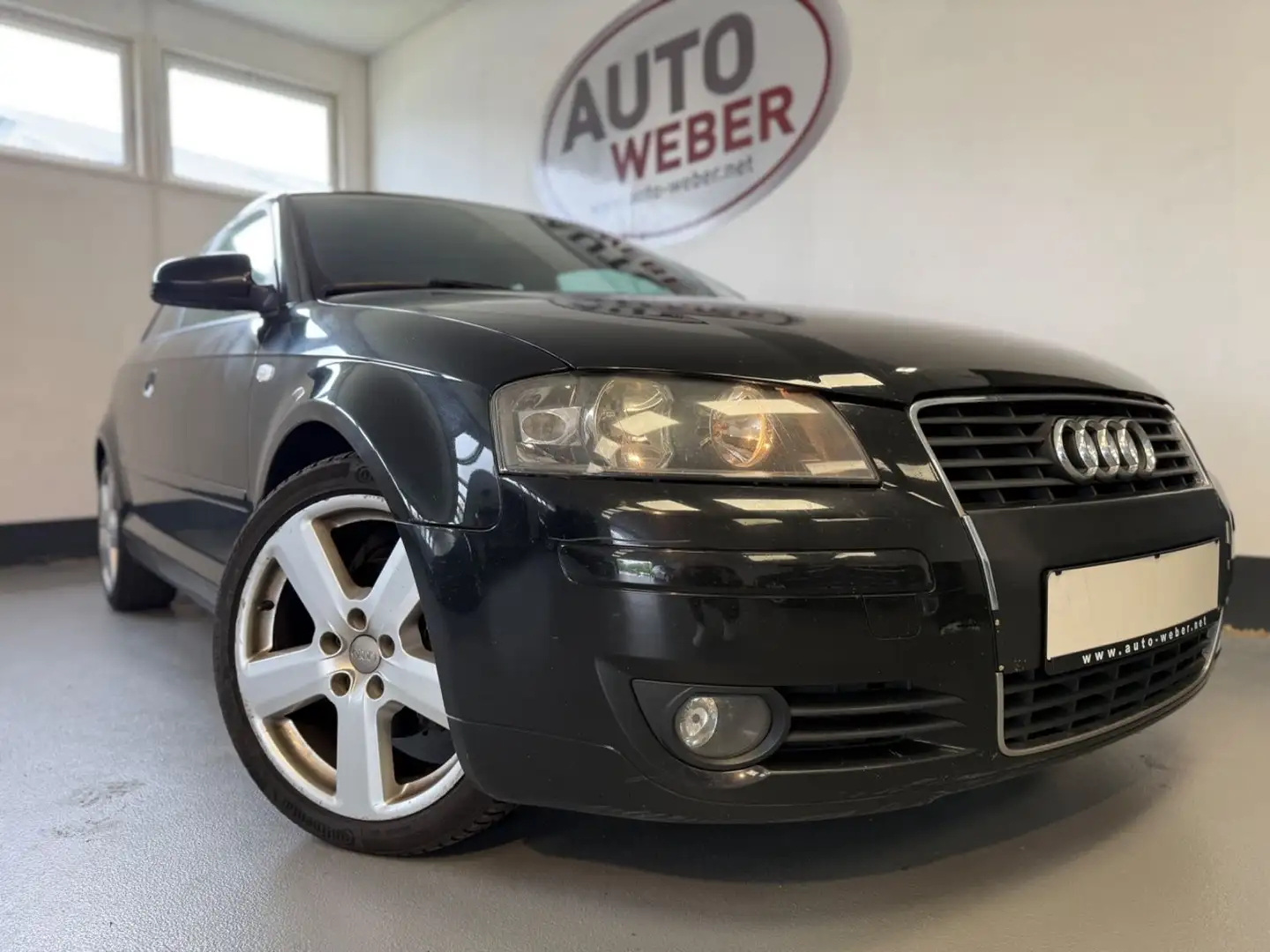 Audi A3 2.0 TDI S LlNE SPORTPAKET+*AUT* T.LEDER*NAVI* Schwarz - 1