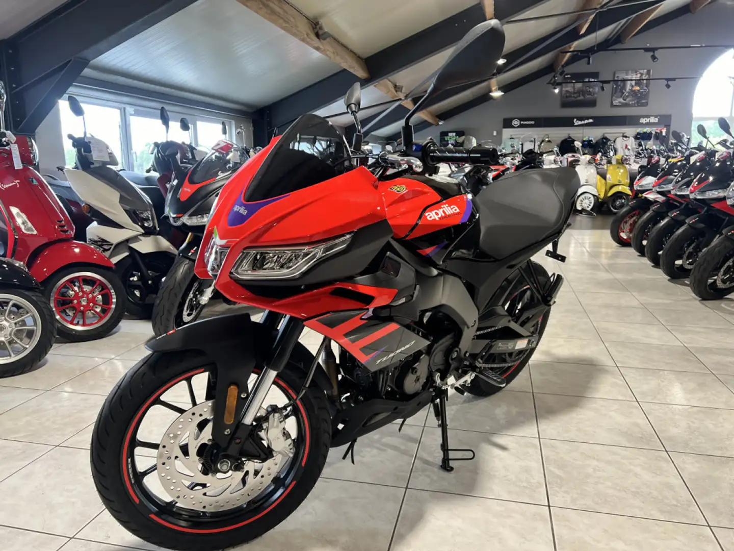Aprilia Tuono 125 Rabaissée 550-065-35 Rouge - 2