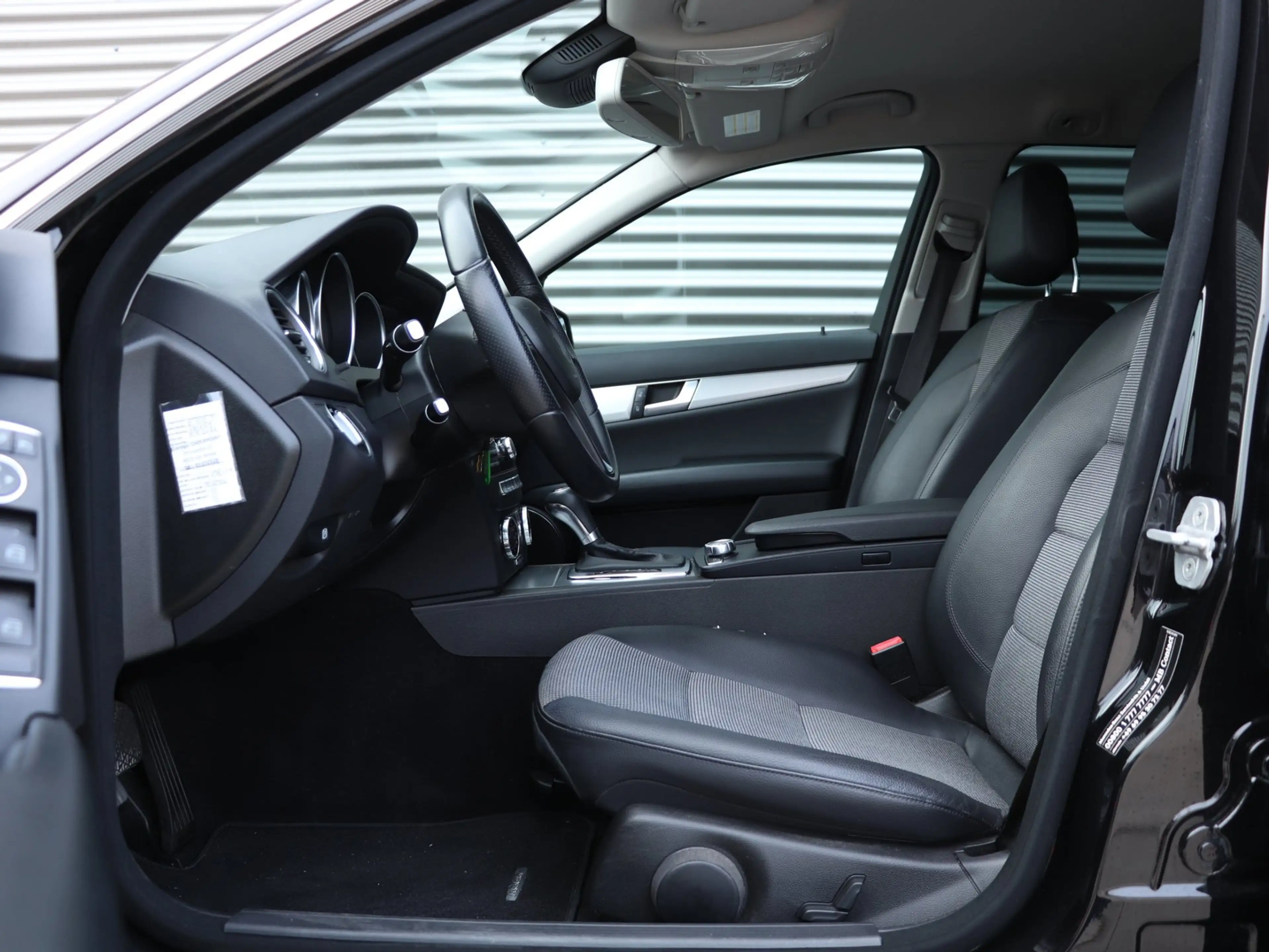 Mercedes-Benz C 250 Estate Business Class Avantgarde *Adapt.Cruisecont — photo 5