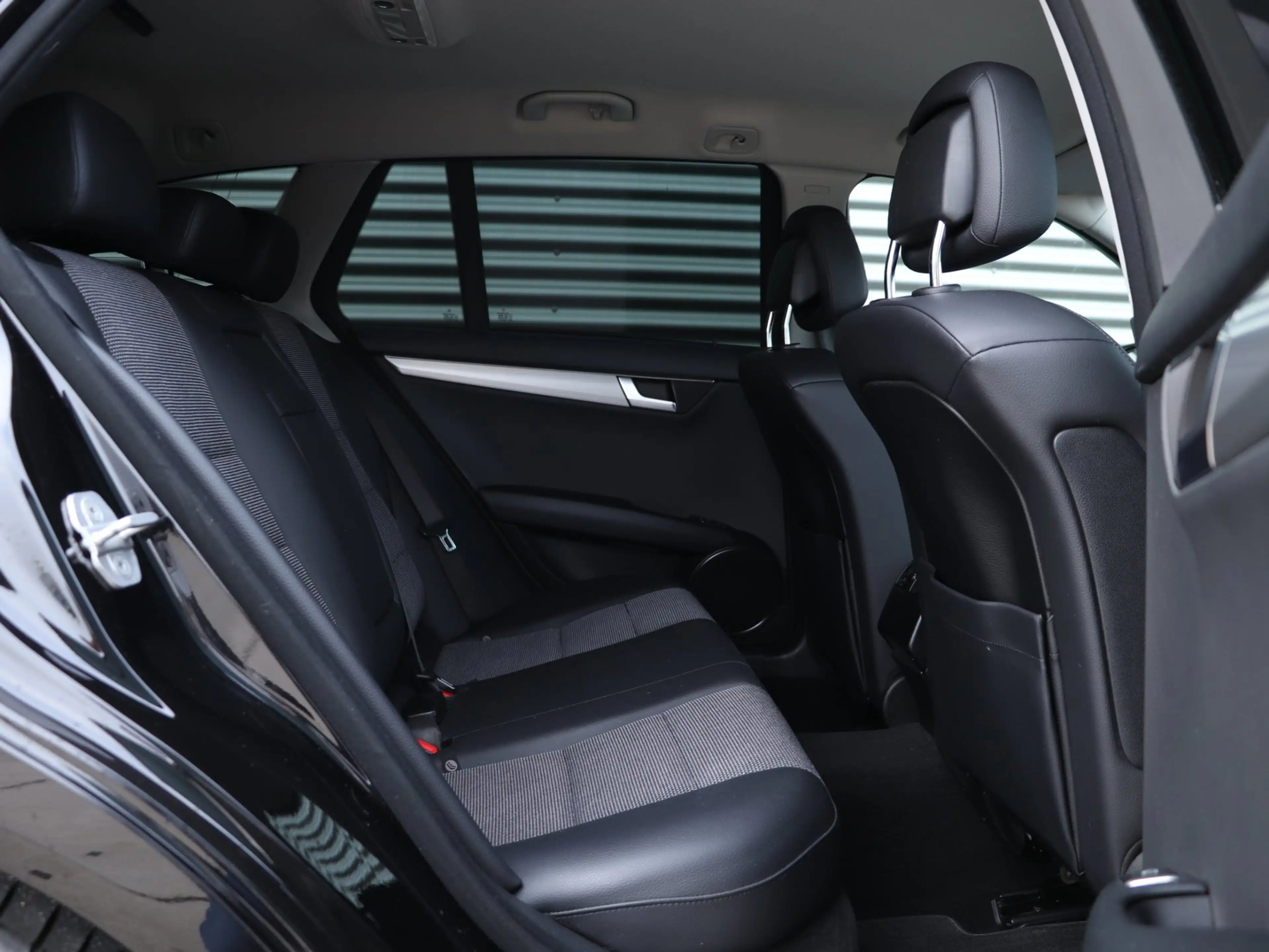 Mercedes-Benz C 250 Estate Business Class Avantgarde *Adapt.Cruisecont — photo 9