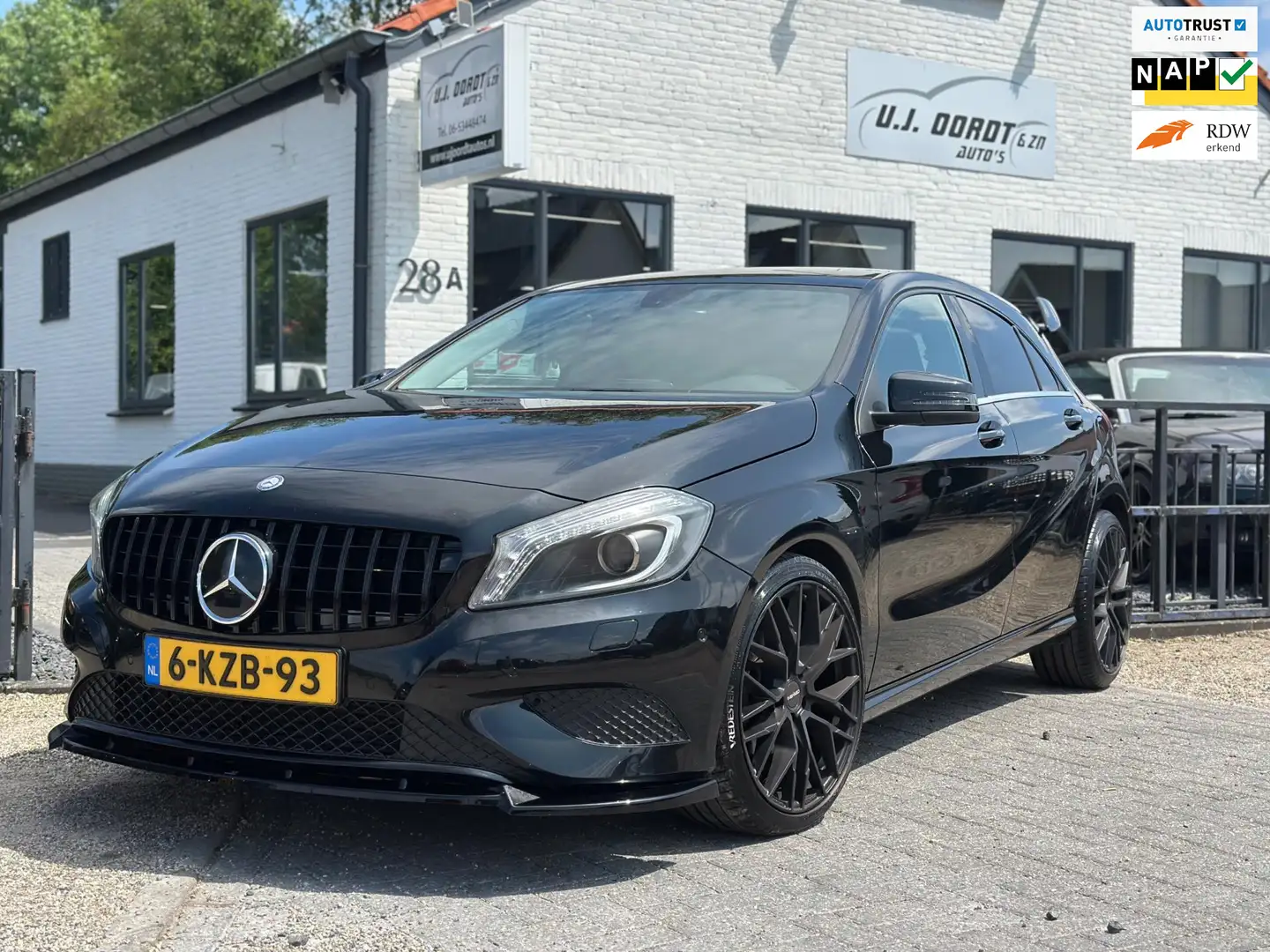 Mercedes-Benz A 180 Automaat,AMG, gave auto! Schwarz - 1