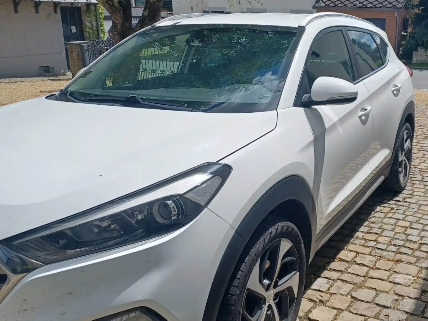 Hyundai TUCSON 1.7 CRDi 2WD Premium ISG DCT Blanc - 2