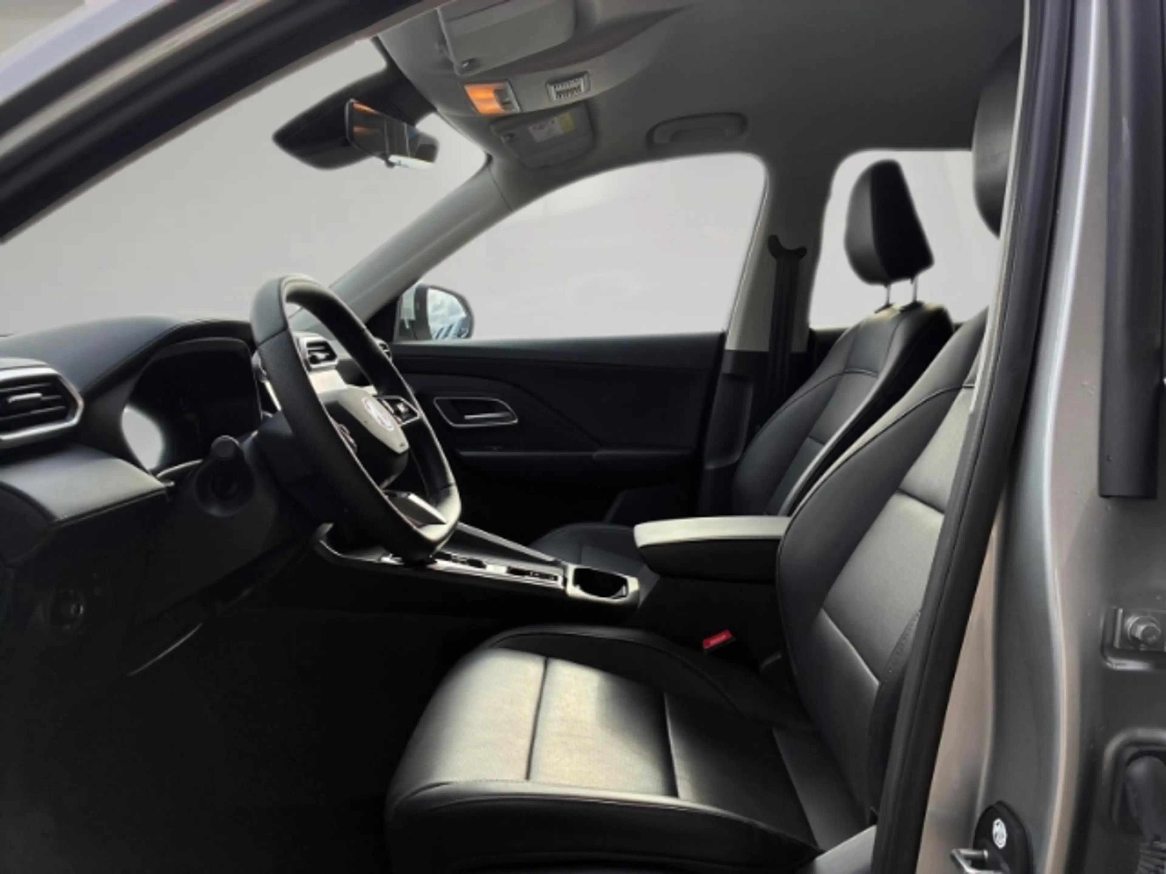 MG ZS 1.5 Hybrid Luxury Sitzheizung/360°/Fernlichtass./L — photo 8