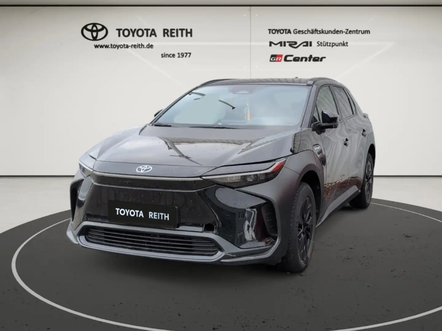 Toyota bZ4X FWD UNFALLSCHADEN Navi 360 Kamera LED El. Heckklap Schwarz - 1