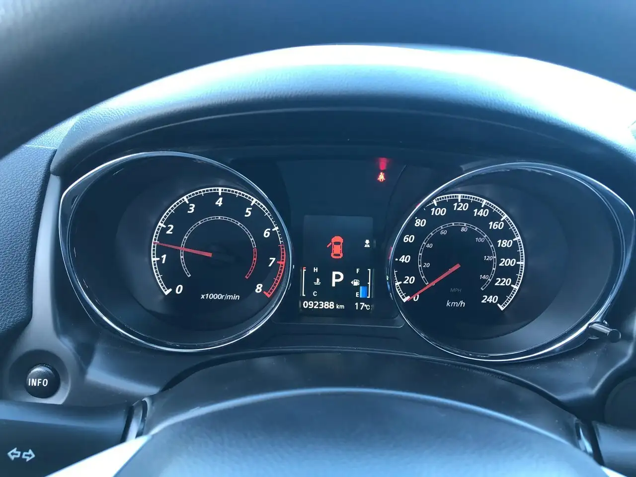 Mitsubishi RVR снимка Mitsubishi RVR