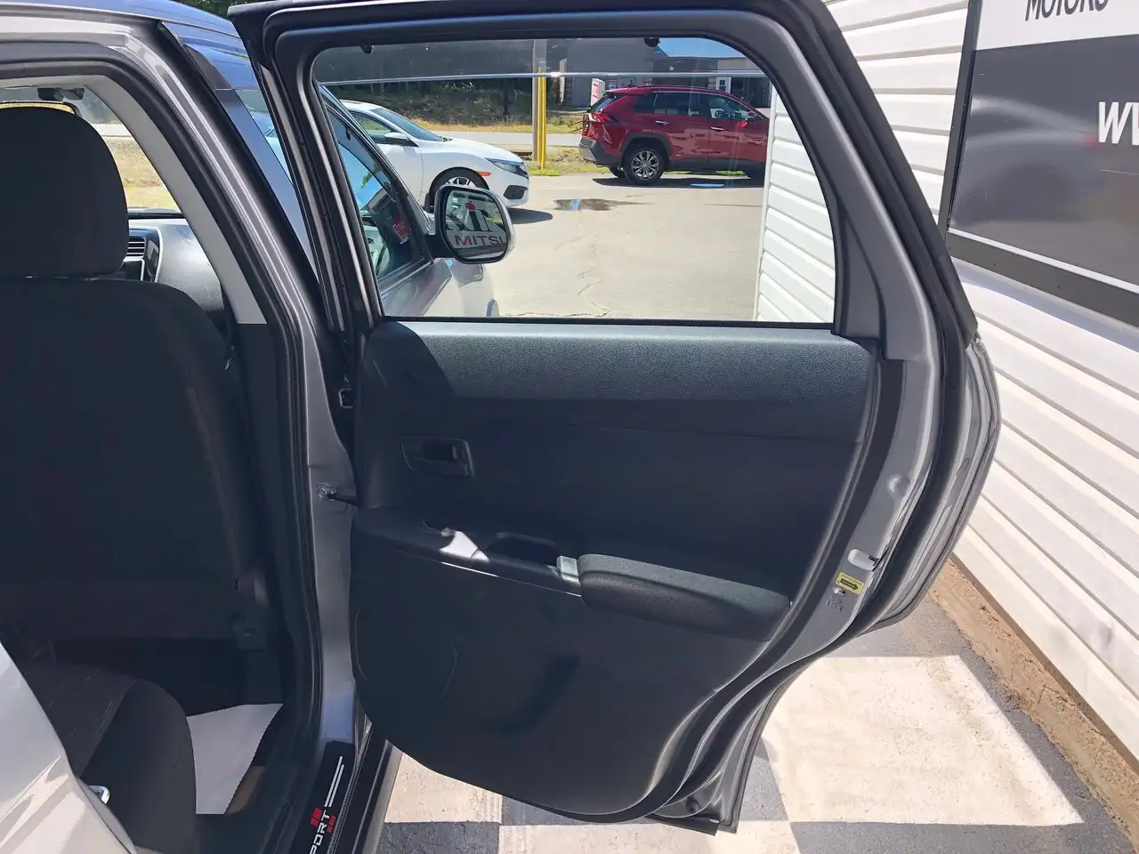 Mitsubishi RVR снимка Mitsubishi RVR