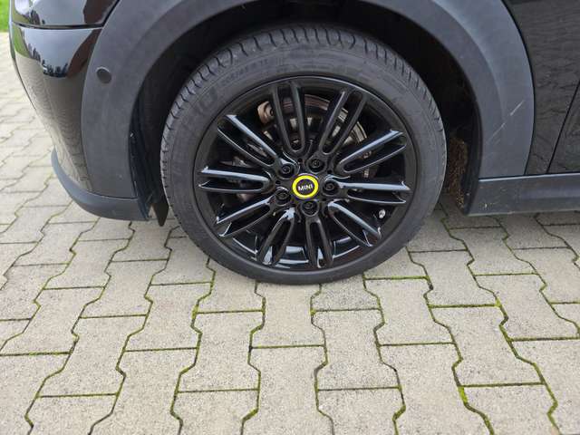 MINI Cooper SE Cooper SE Yours Trim