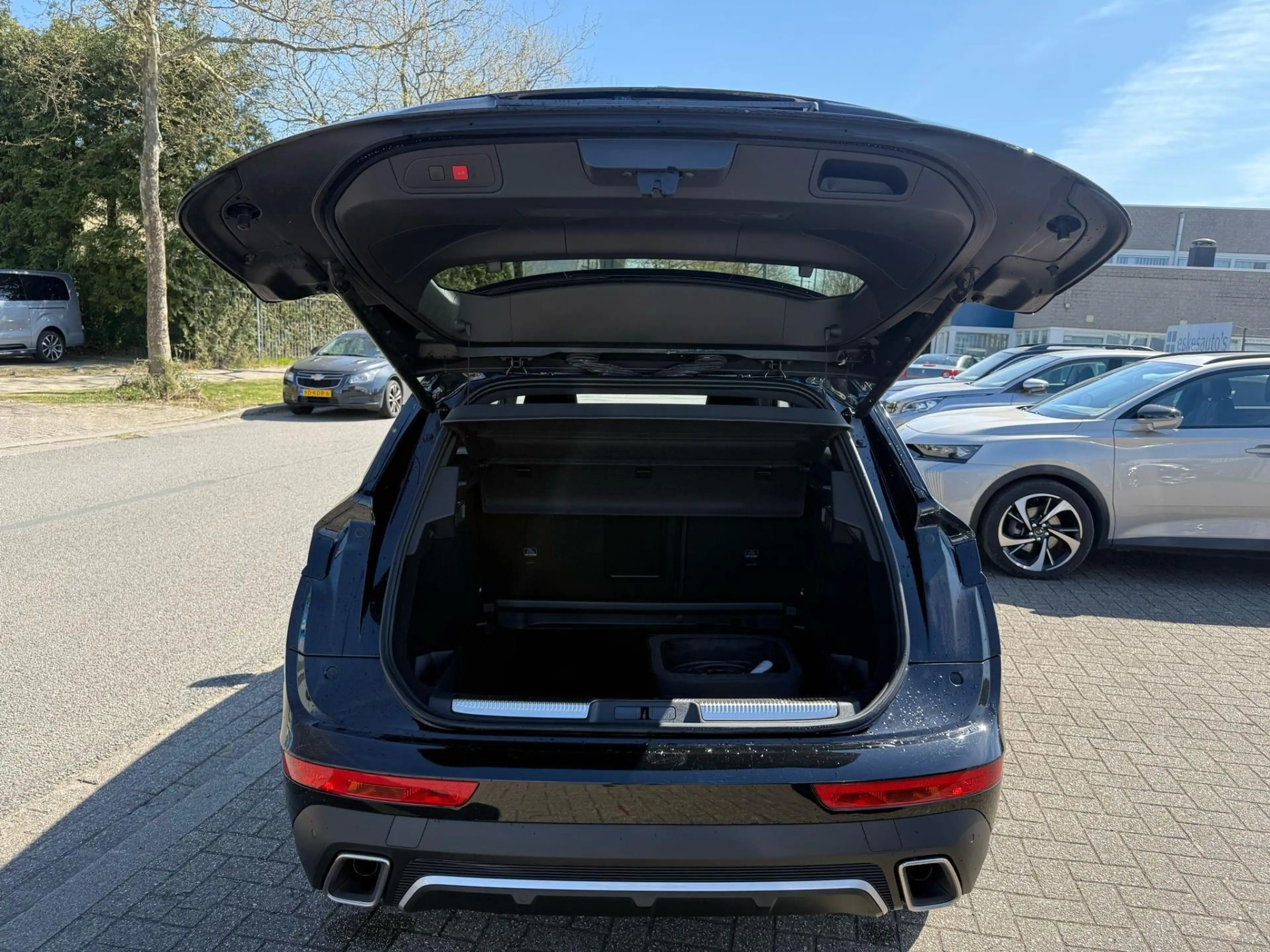 DS Automobiles DS 7 E-Tense 225 Performance Line, Navi, Dealer auto, C — photo 22