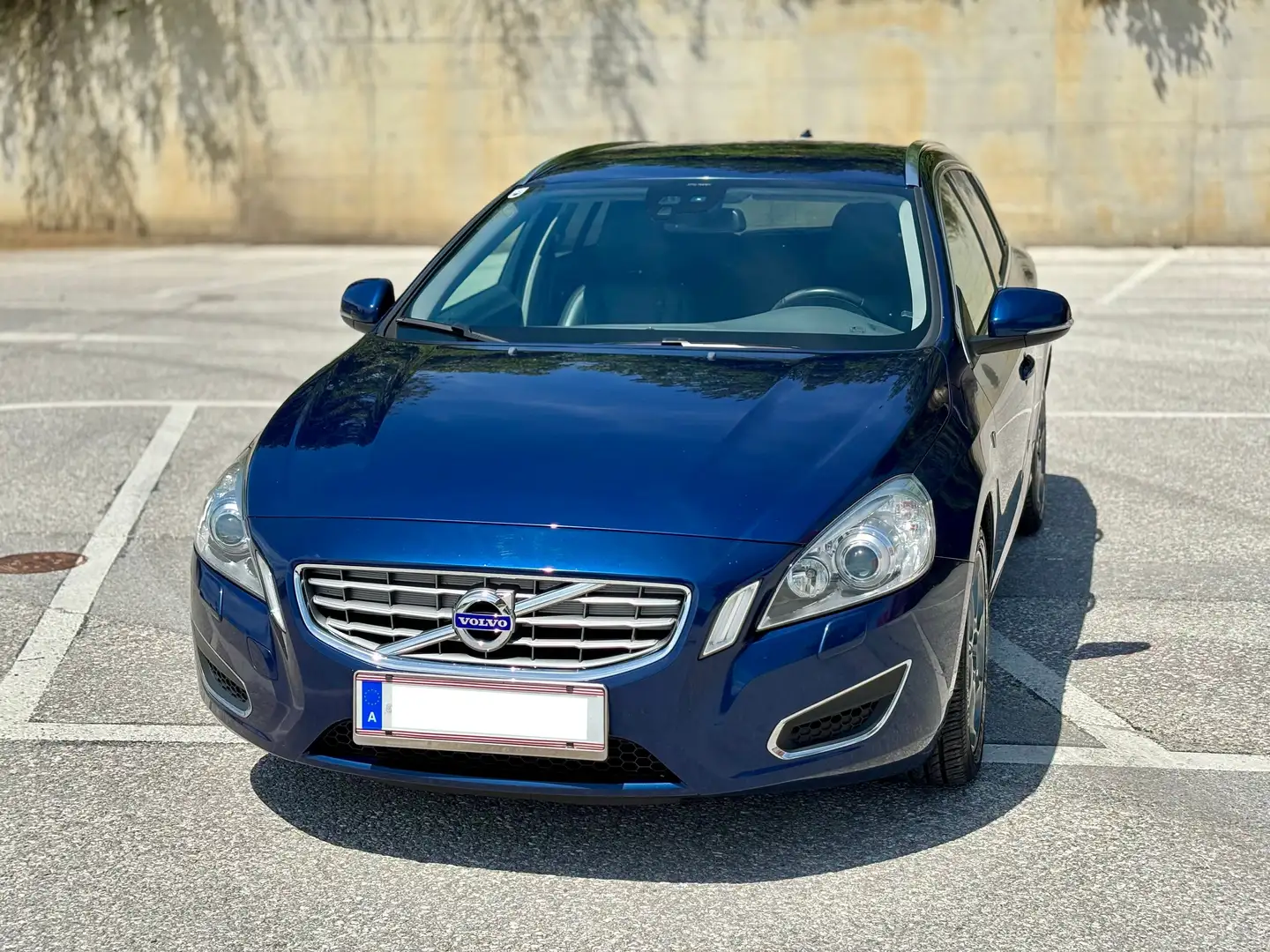 Volvo V60 eDrive Ocean Race | TOP AUSSTATTUNG Blau - 1