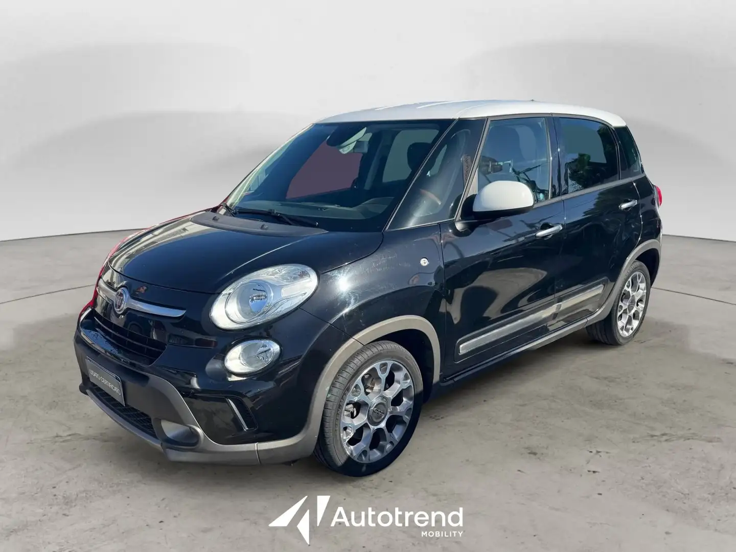 Fiat 500L 1.6 Multijet 120 CV Trekking Nero - 1