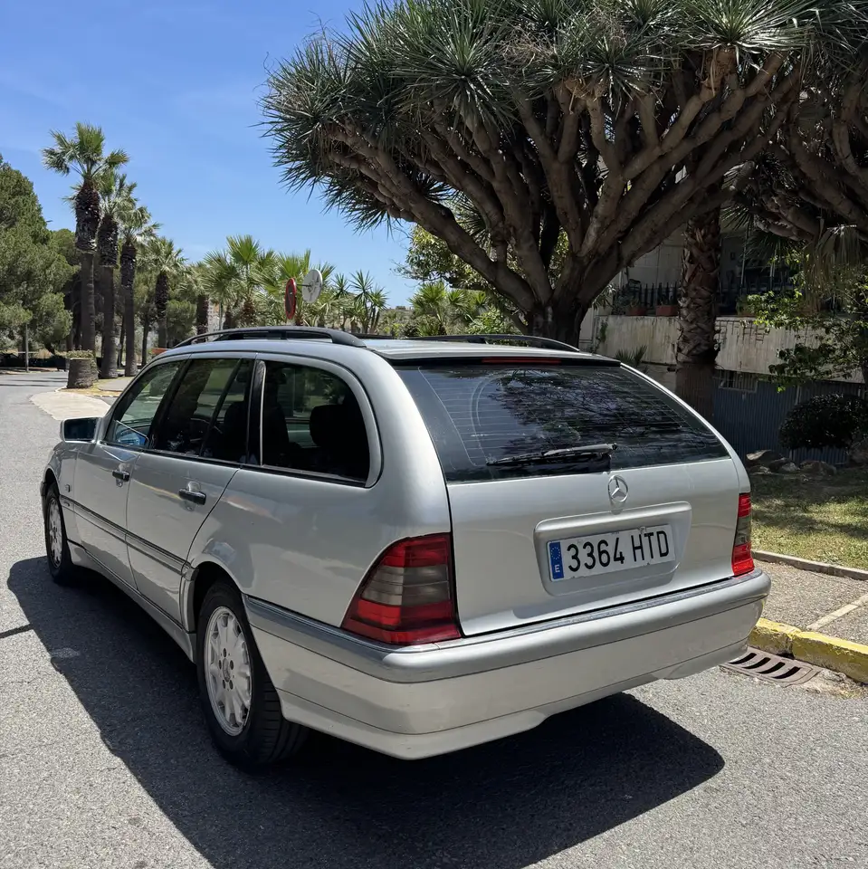 Mercedes-Benz C 280 Elegance, foto 4