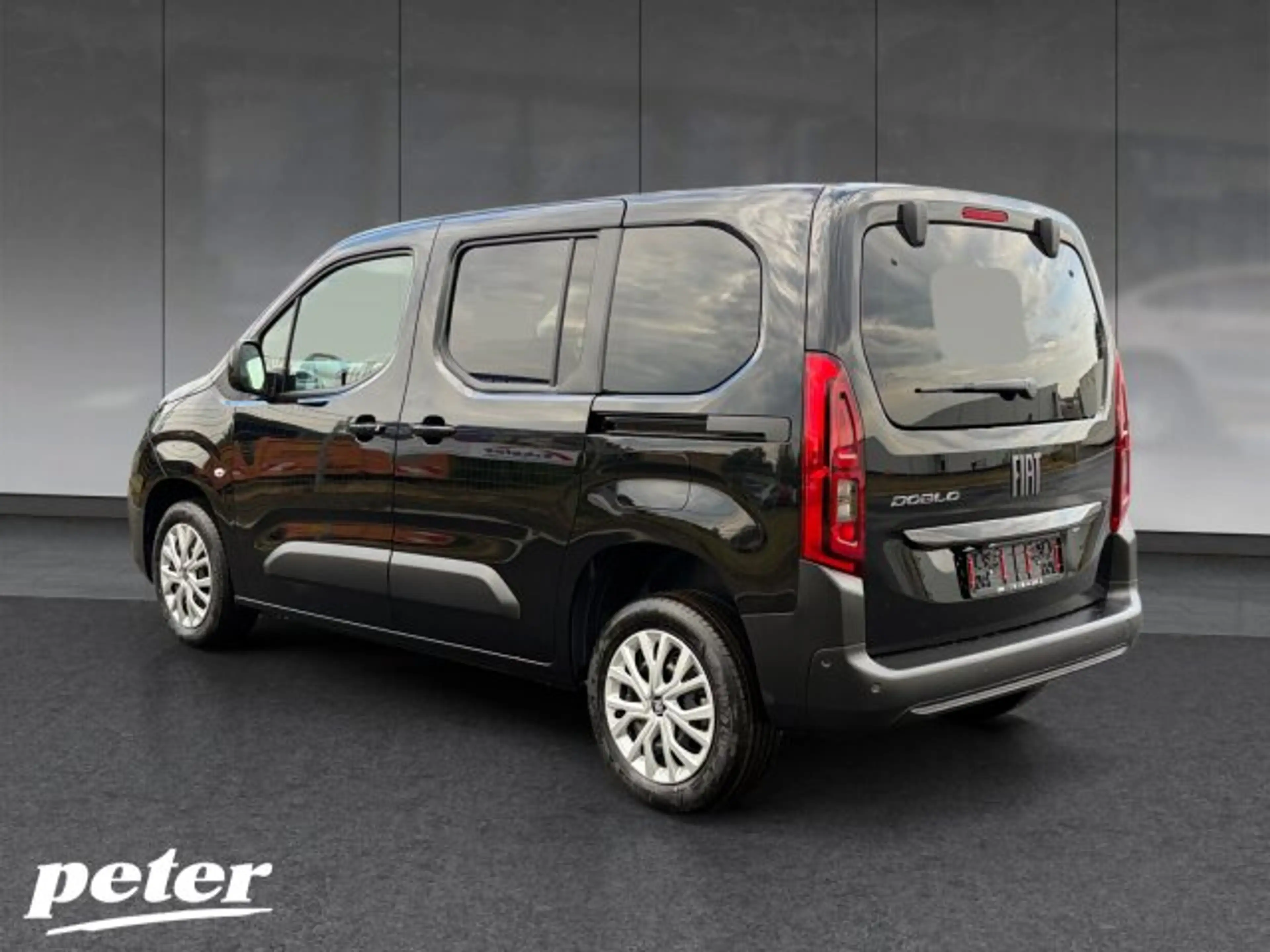 Fiat Doblo Doblo Kombi 5 Sitze Autom Sitzh. Klimaauto Rückfahrkam BAR TZ — photo 5