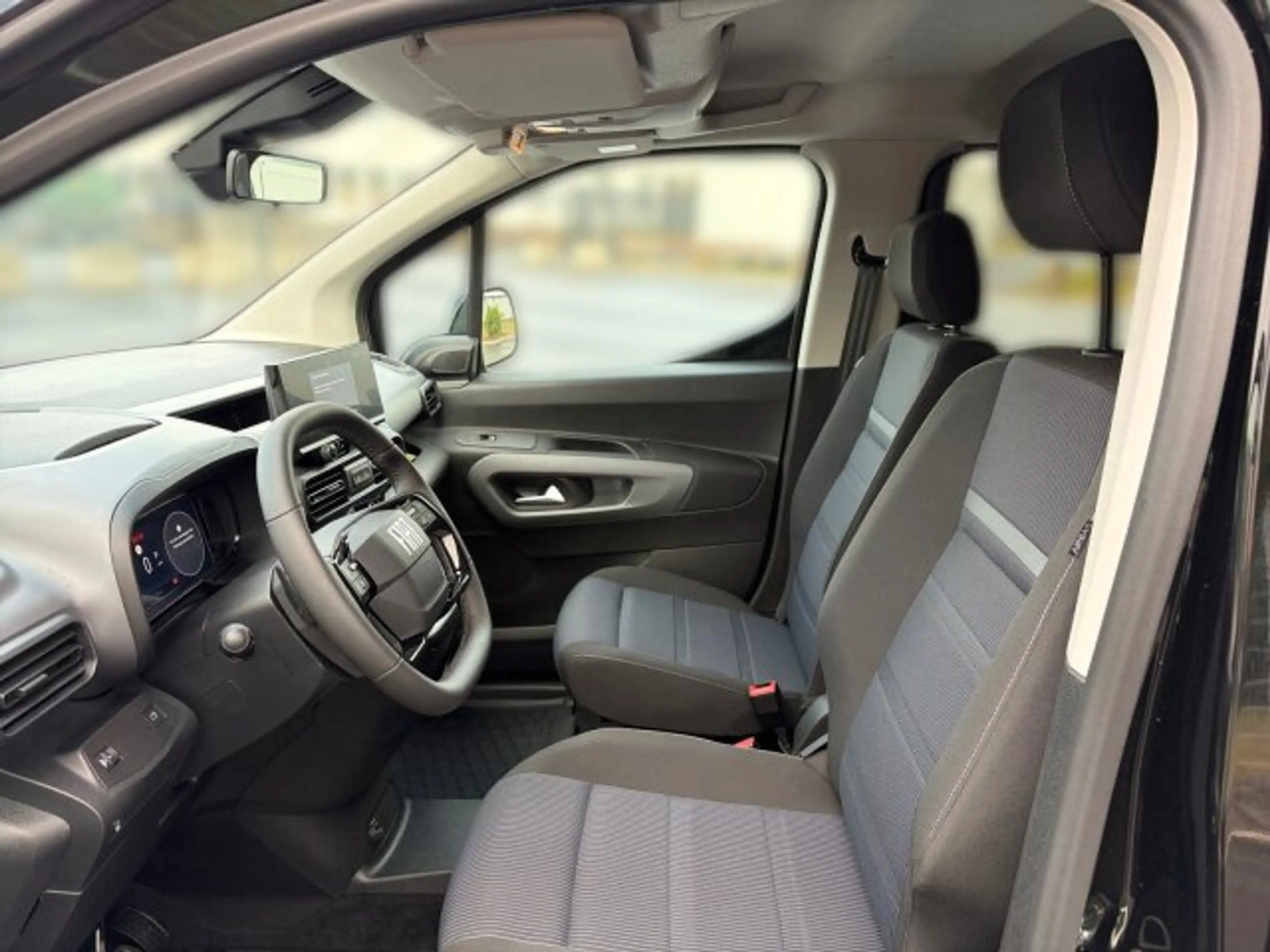 Fiat Doblo Doblo Kombi 5 Sitze Autom Sitzh. Klimaauto Rückfahrkam BAR TZ — photo 11