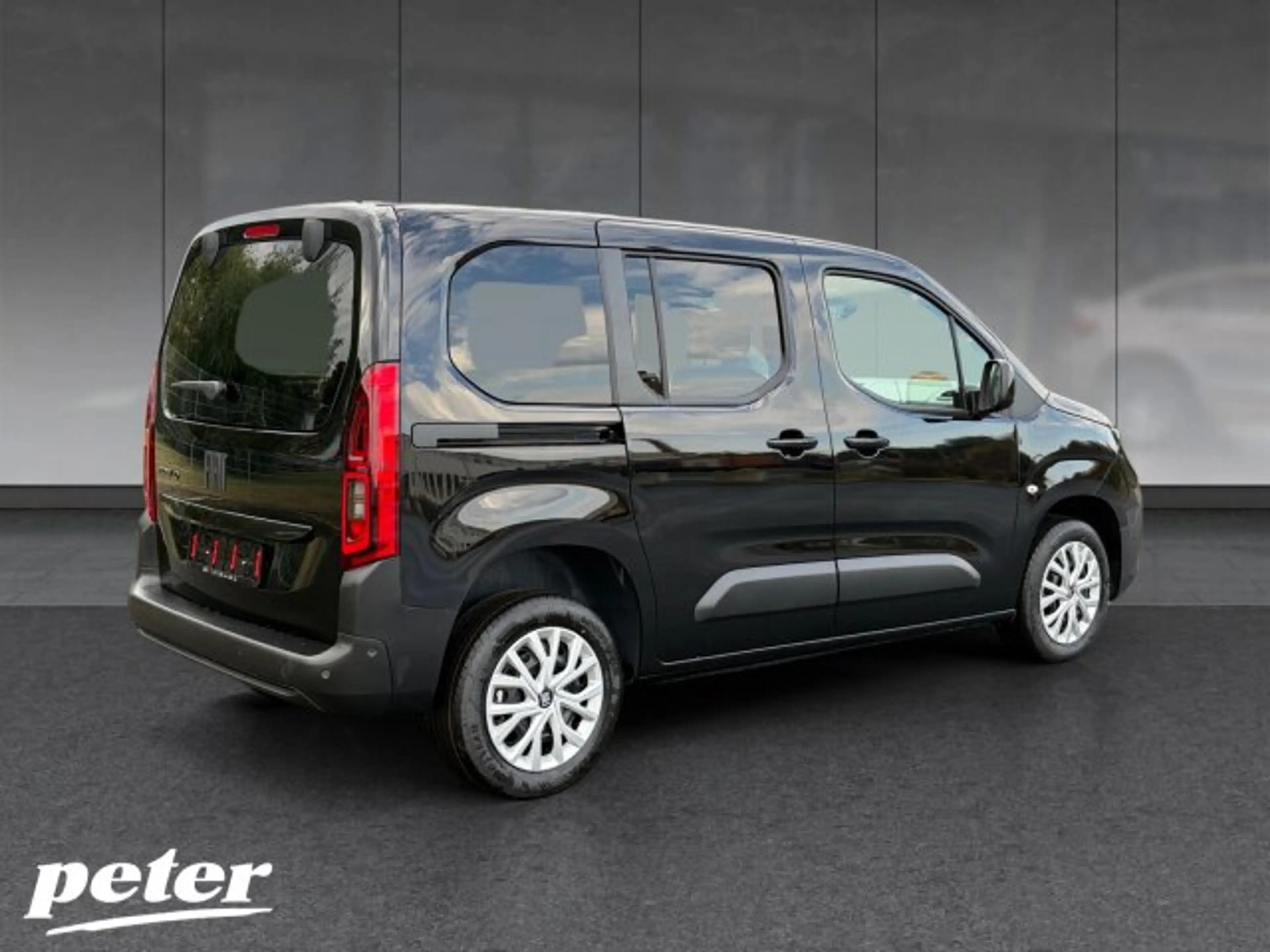 Fiat Doblo Doblo Kombi 5 Sitze Autom Sitzh. Klimaauto Rückfahrkam BAR TZ — photo 4