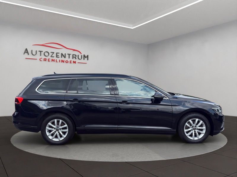 Volkswagen Passat Variant Passat Var. 2.0 TDI DSG PANO NAVI CAM ACC LANE — photo 4