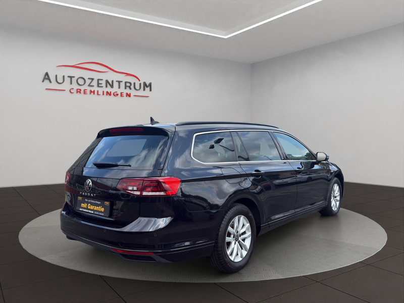Volkswagen Passat Variant Passat Var. 2.0 TDI DSG PANO NAVI CAM ACC LANE — photo 5
