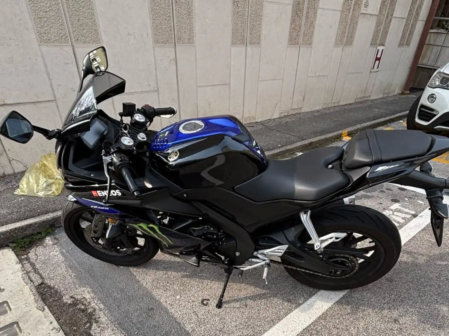 Yamaha YZ 125 Yzf r 125 abs Noir - 2