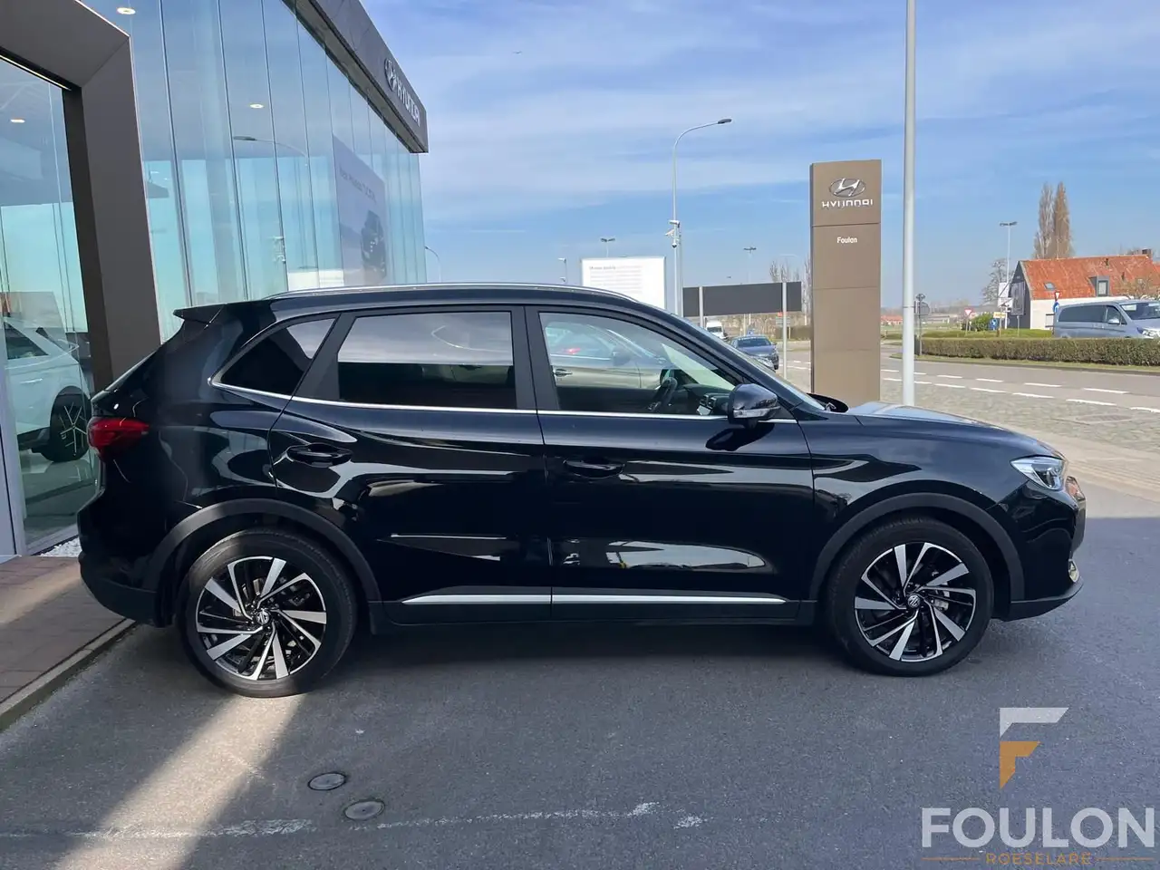 MG ZS 1.5 Hybrid+ Luxury 3