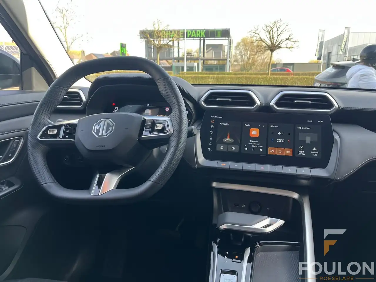 MG ZS 1.5 Hybrid+ Luxury 7