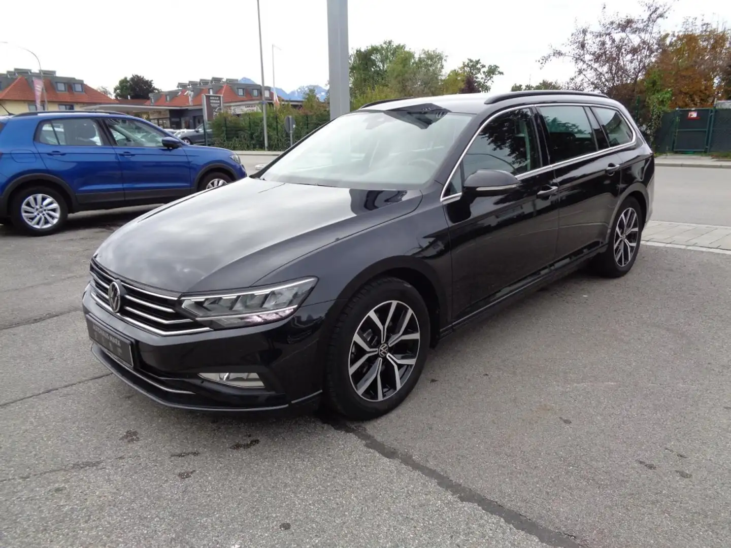Volkswagen Passat Variant 2.0 TDI DSG Business (AHK, Navi, ACC, LED) Klima Noir - 2