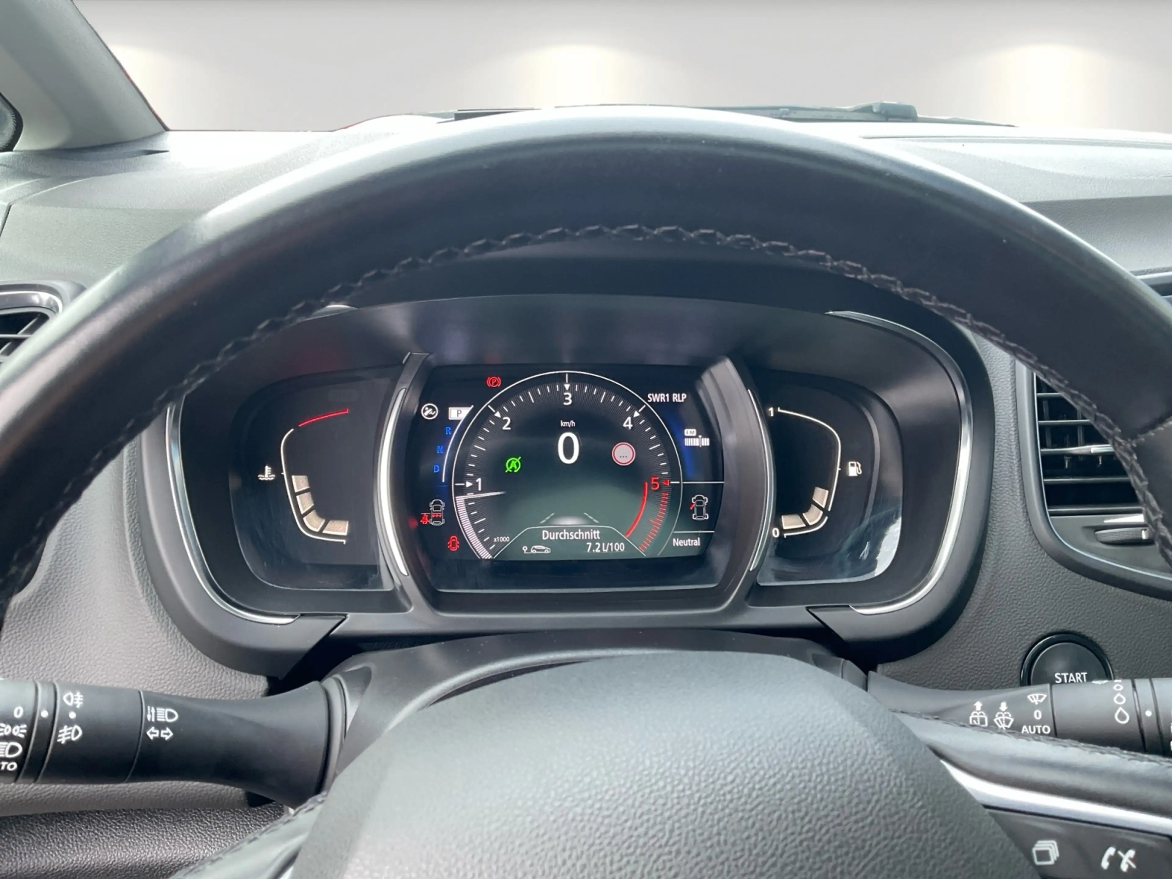 Renault Grand Scenic Scenic IV 1.7 BLUE dCi 150 Grand BOSE — photo 12