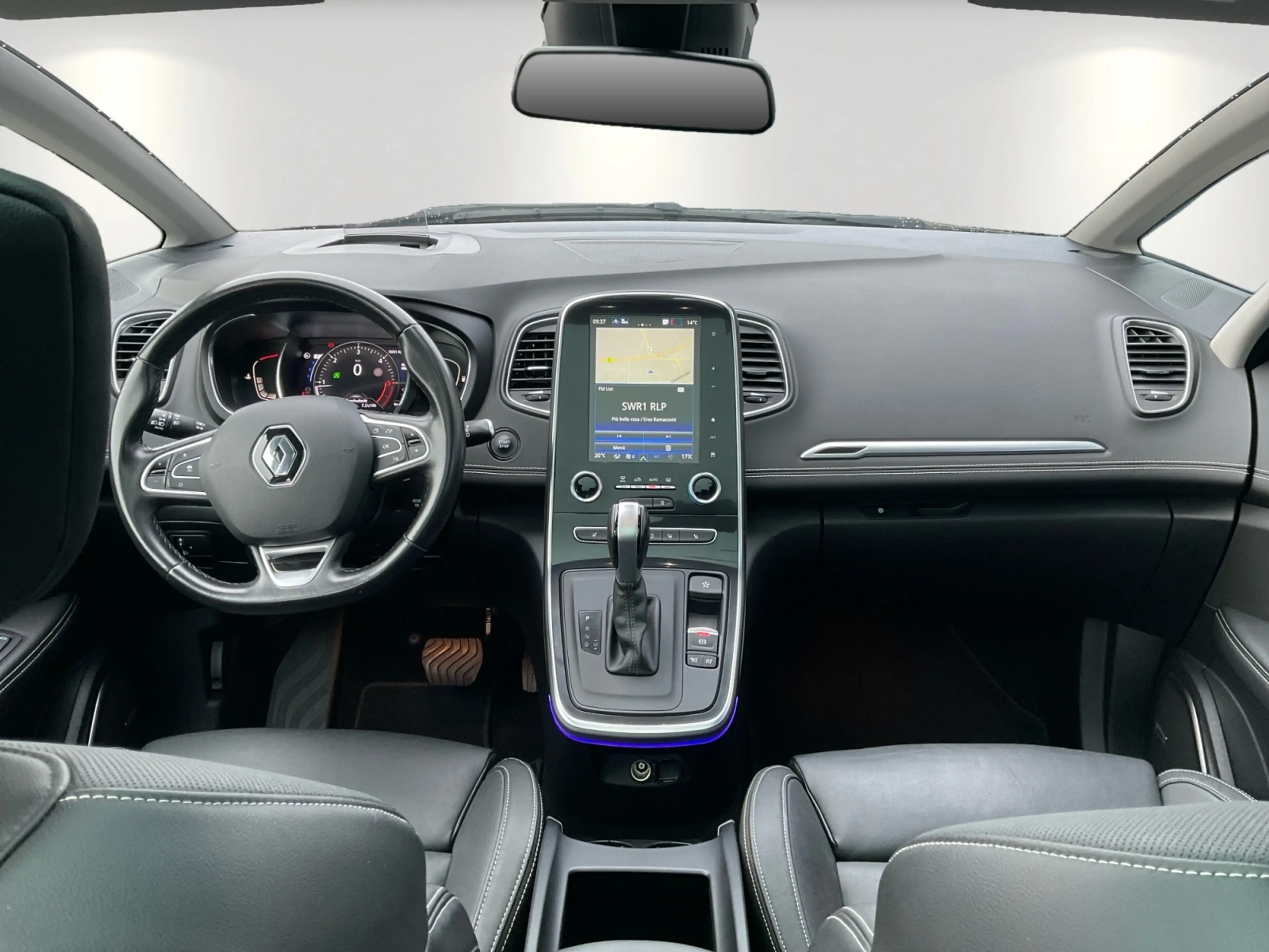 Renault Grand Scenic Scenic IV 1.7 BLUE dCi 150 Grand BOSE — photo 9