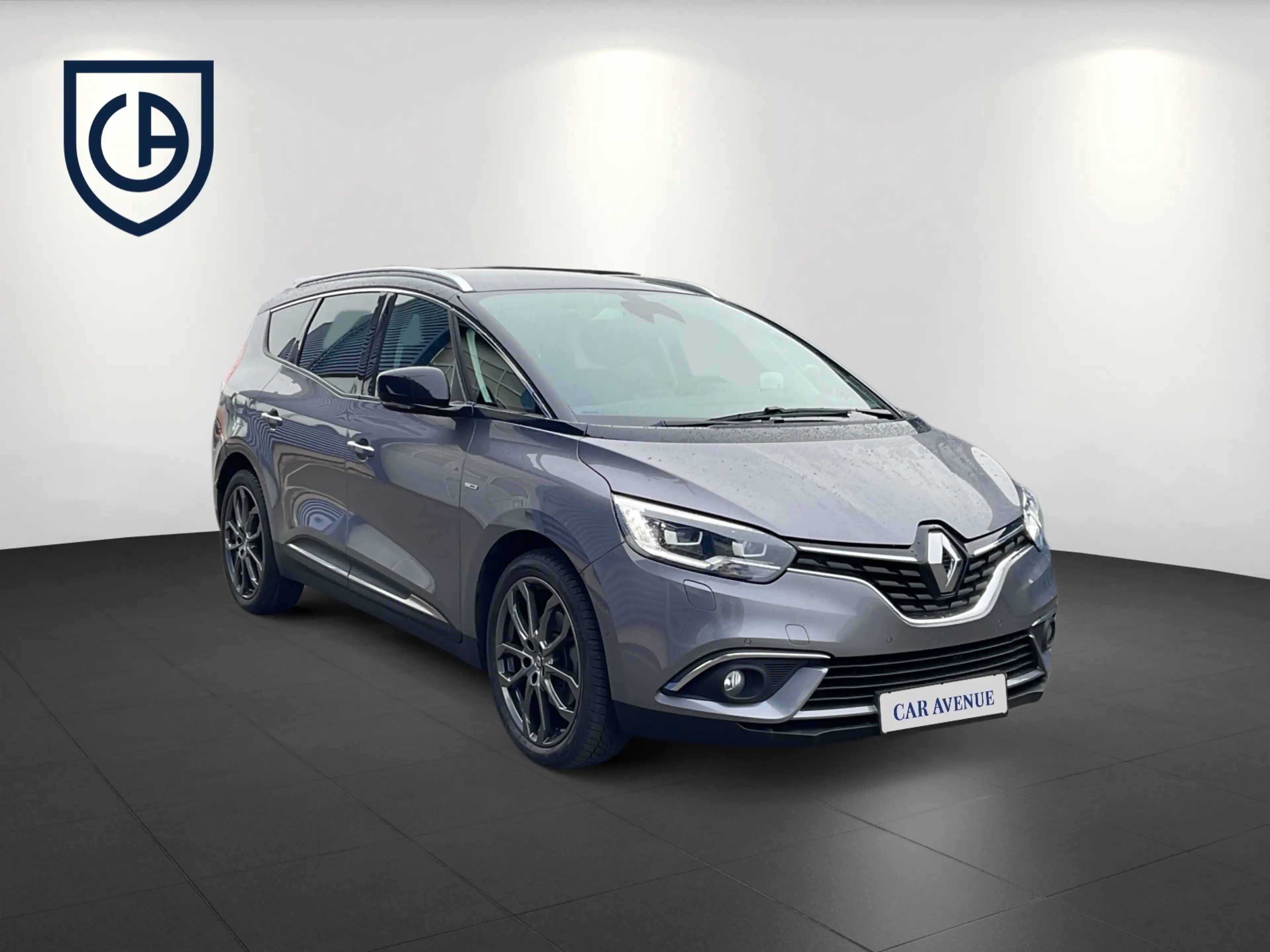 Renault Grand Scenic Scenic IV 1.7 BLUE dCi 150 Grand BOSE — photo 2