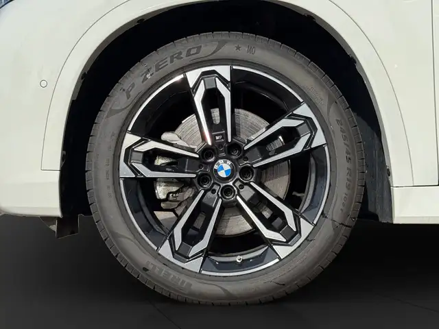 BMW X1 view 10