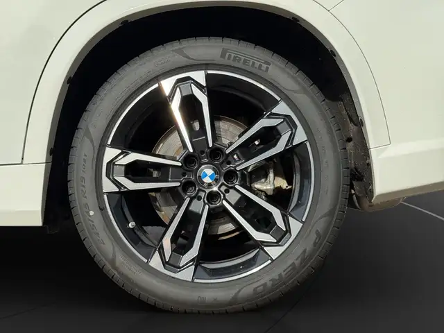 BMW X1 view 14