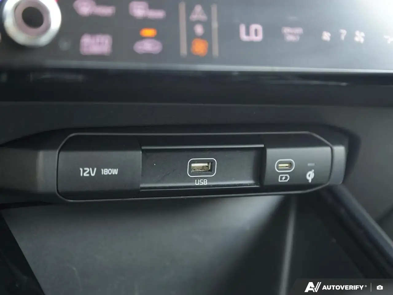 Kia Niro снимка Kia Niro