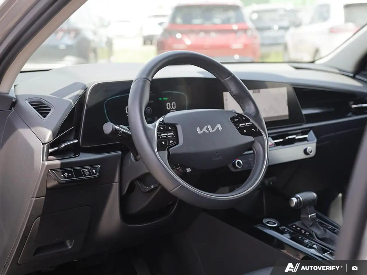 Kia Niro снимка Kia Niro